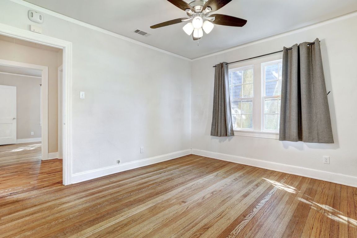 Austin, Texas, 78751, United States, 2 Bedrooms Bedrooms, ,2 BathroomsBathrooms,Residential,For Sale,1989110