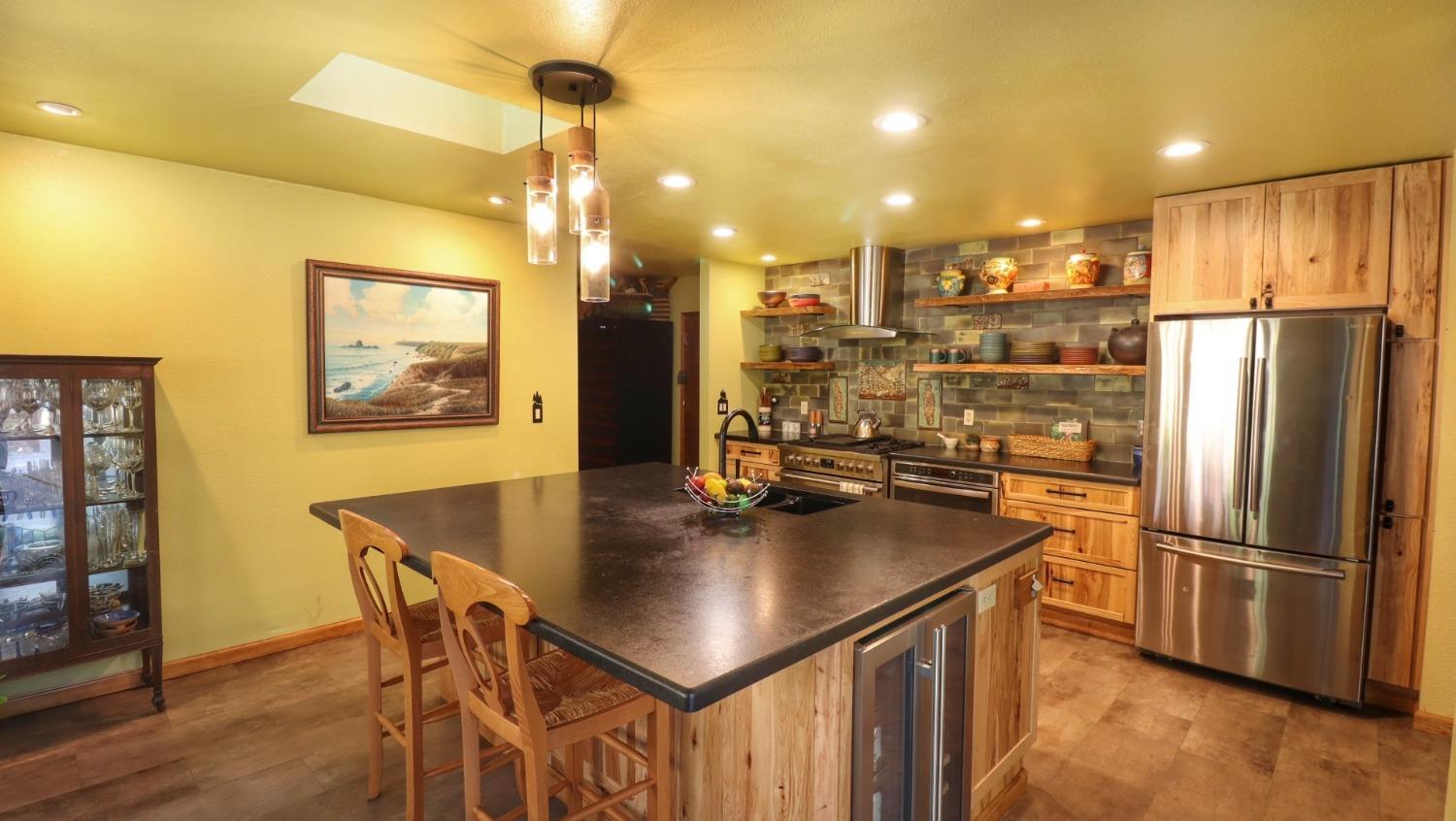 Nevada City, California, 95959, United States, 3 Bedrooms Bedrooms, ,3 BathroomsBathrooms,Residential,For Sale,1945021