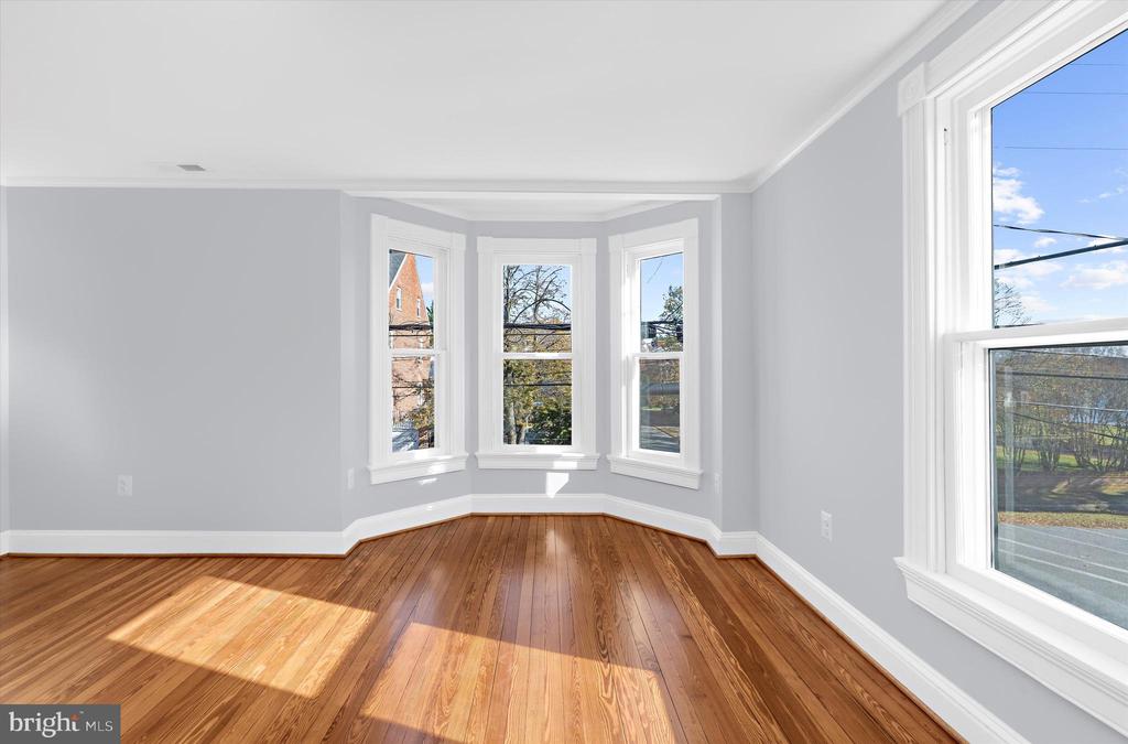 Chestertown, Maryland, 21620, United States, 5 Bedrooms Bedrooms, ,5 BathroomsBathrooms,Residential,For Sale,1988970