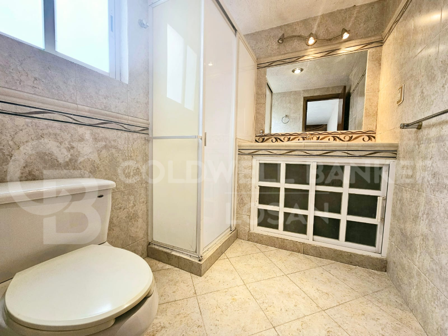 Naucalpan de Juárez, Estado de méxico, 53100, Mexico, 3 Bedrooms Bedrooms, ,4 BathroomsBathrooms,Residential,For Sale,1687508