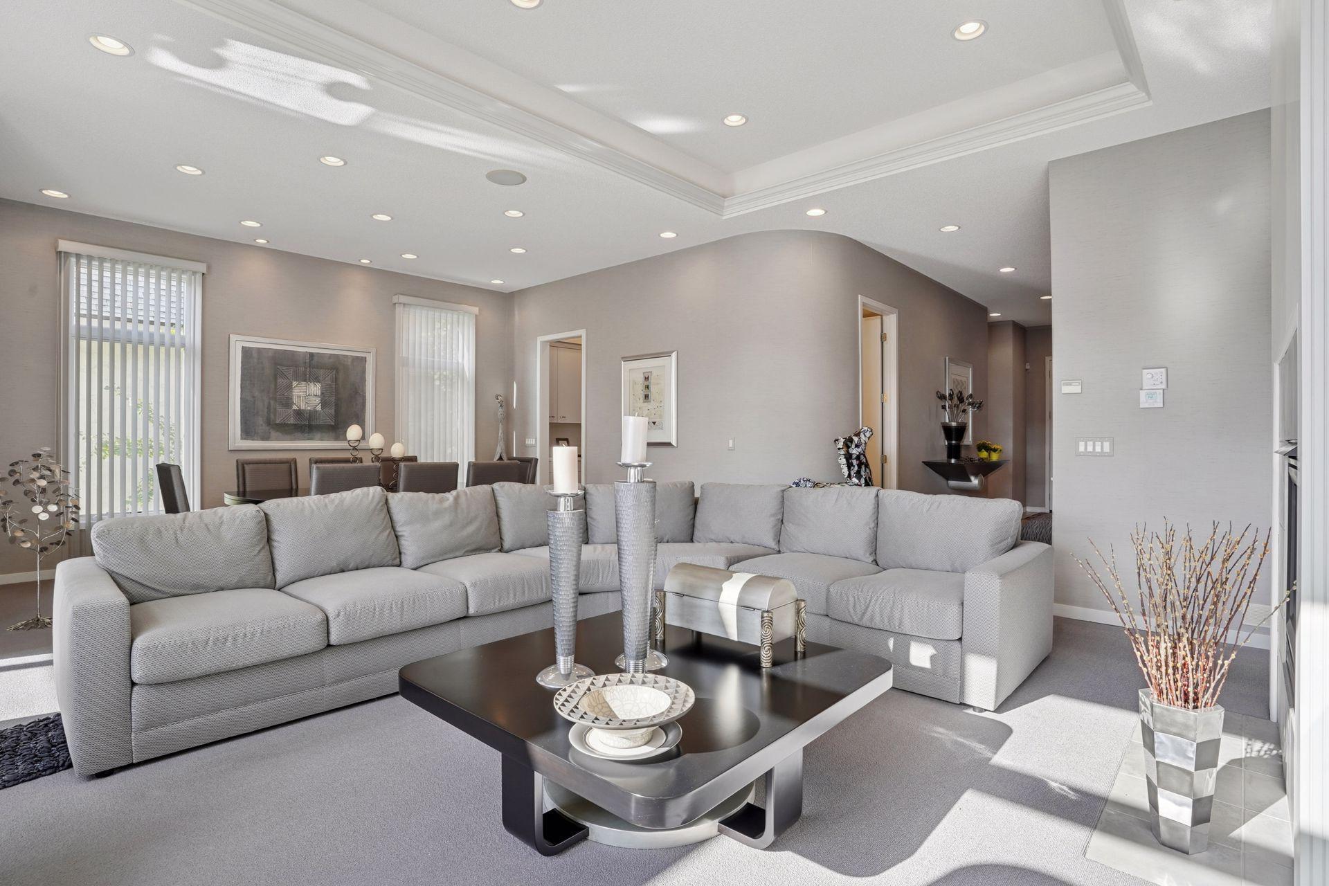 Lilydale, Minnesota, 55118, United States, 3 Bedrooms Bedrooms, ,3 BathroomsBathrooms,Residential,For Sale,1989452