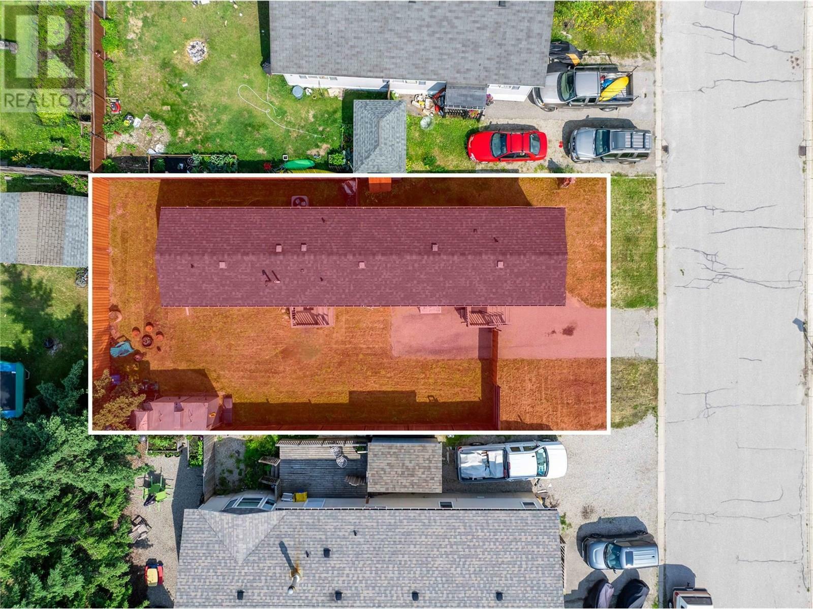 REVELSTOKE, British Columbia, V0E 2S1, CA, 2 Bedrooms Bedrooms, ,2 BathroomsBathrooms,Residential,For Sale,1874403