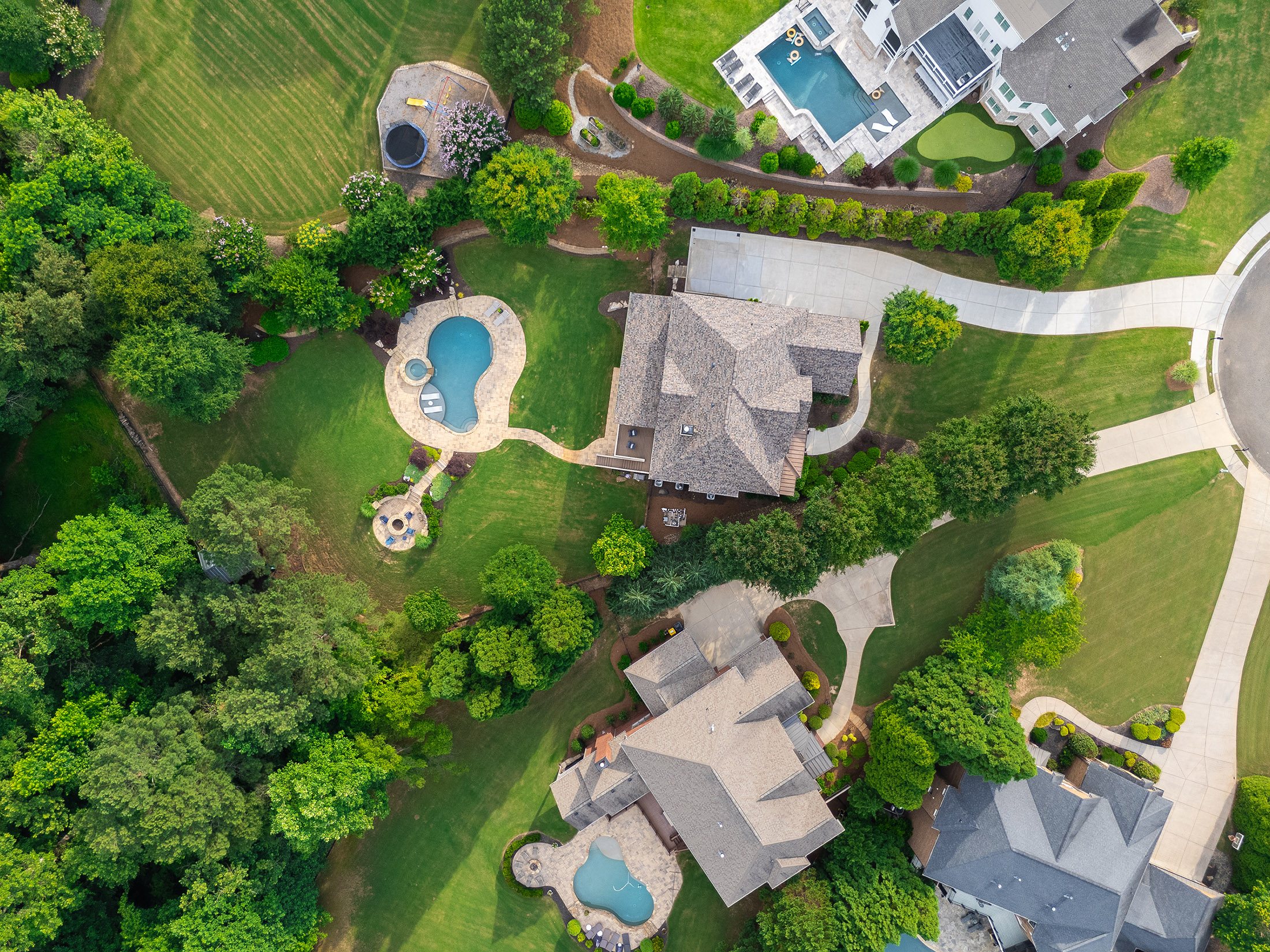  Nestled on a Quiet Cul-De-Sac Lot and Backing Directly to Birmingham Park - 物件實景
