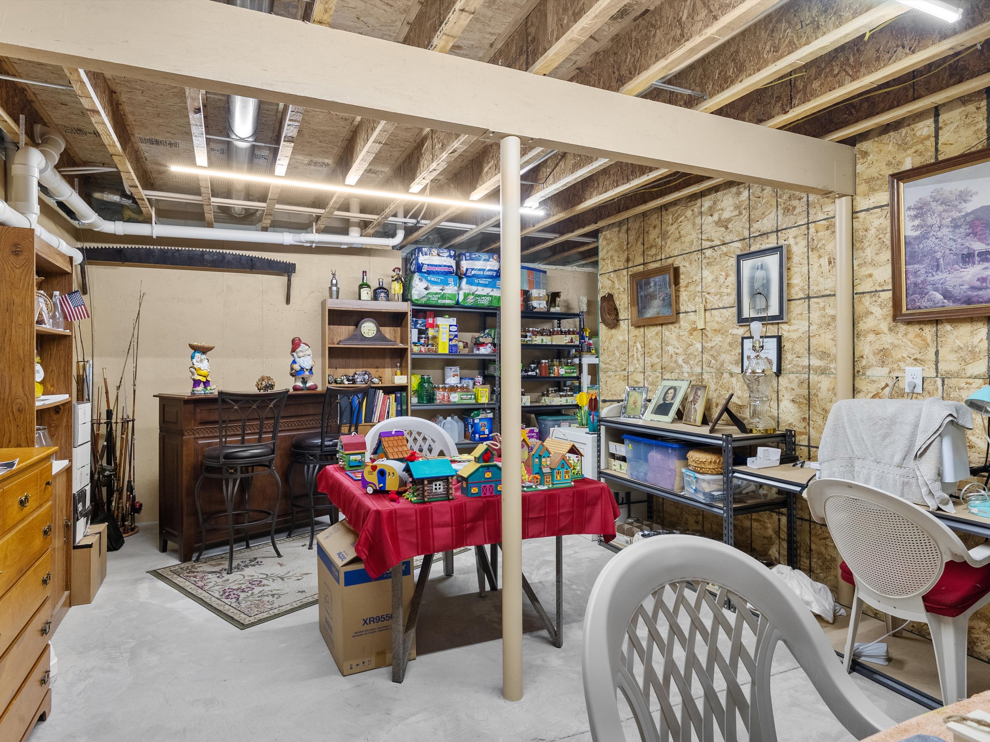 Green Bay, Wisconsin, 54313, United States, 4 Bedrooms Bedrooms, ,4 BathroomsBathrooms,Residential,For Sale,2010361