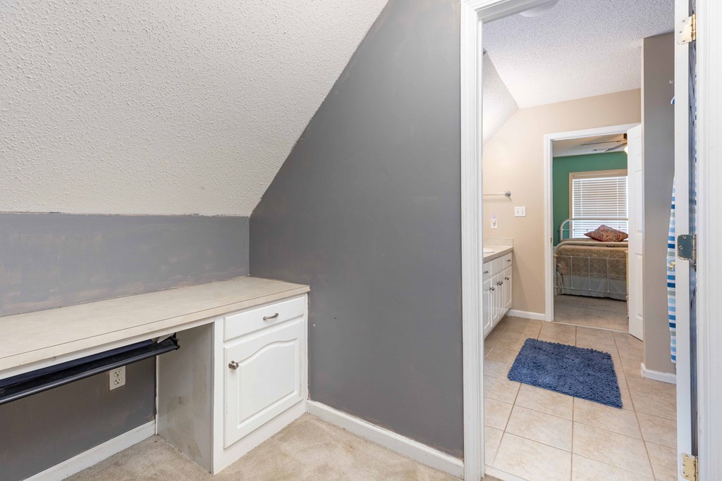 Salem, Alabama, 36874, United States, 4 Bedrooms Bedrooms, ,4 BathroomsBathrooms,Residential,For Sale,1947169