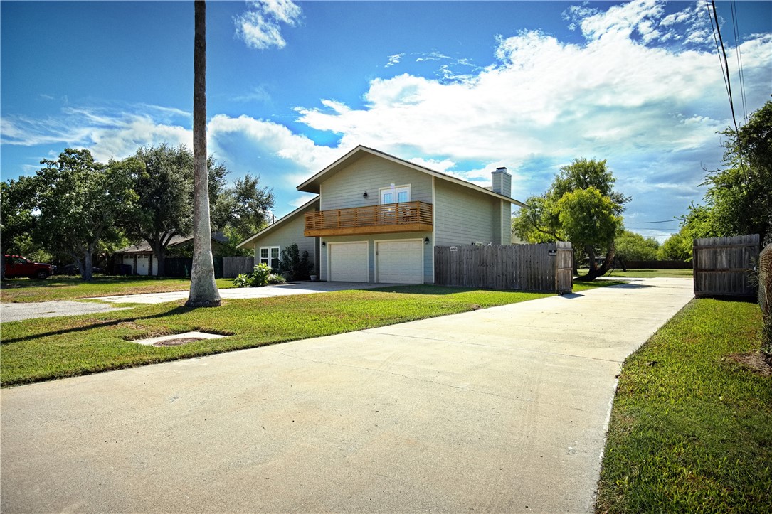 Corpus Christi, Texas, 78412, United States, 4 Bedrooms Bedrooms, ,4 BathroomsBathrooms,Residential,For Sale,1956068