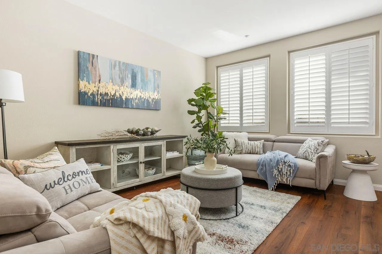 San Diego, California, 92127, United States, 3 Bedrooms Bedrooms, ,3 BathroomsBathrooms,Residential,For Sale,2002090