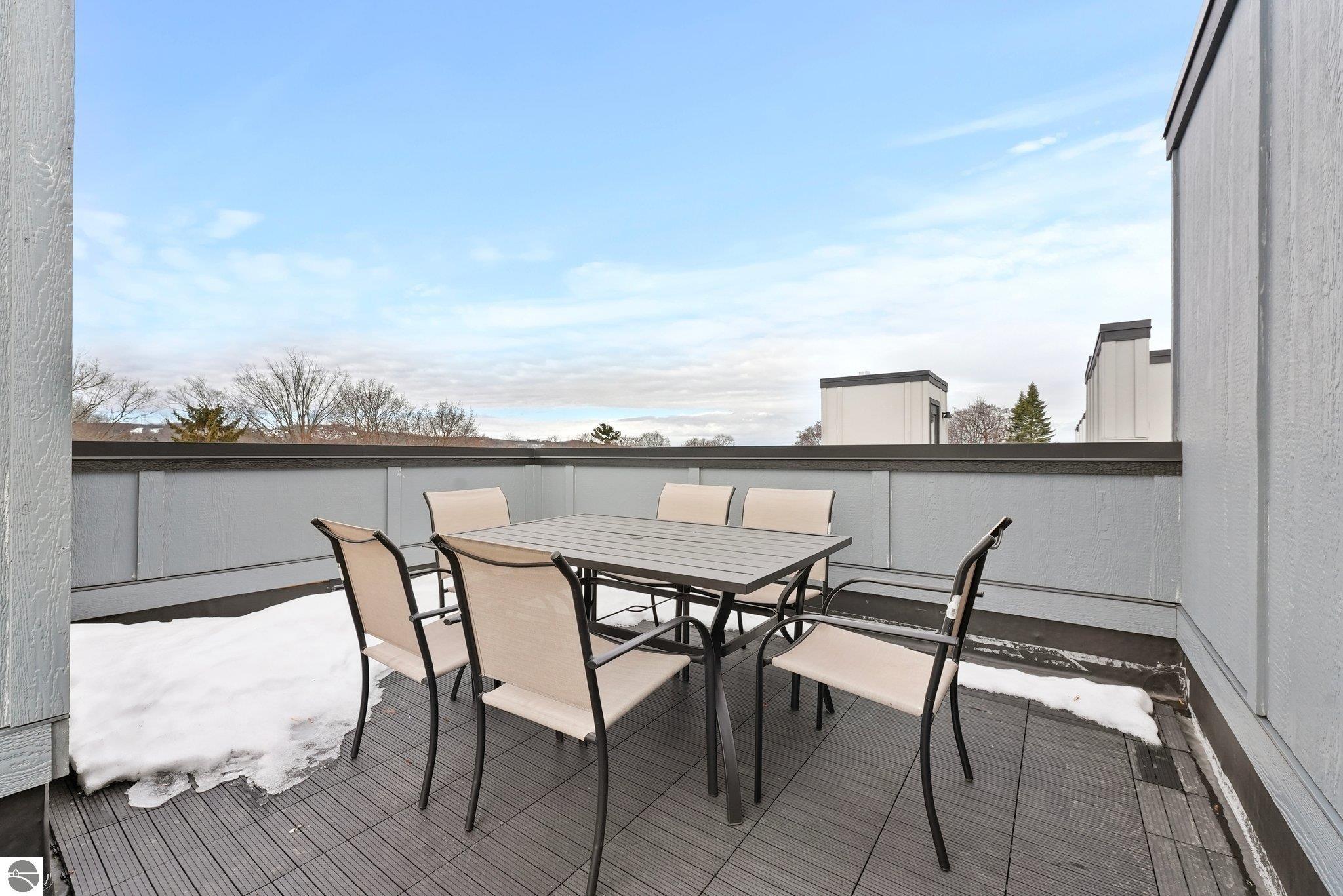 Traverse City, Michigan, 49684, United States, 2 Bedrooms Bedrooms, ,1 BathroomBathrooms,Residential,For Sale,2024704