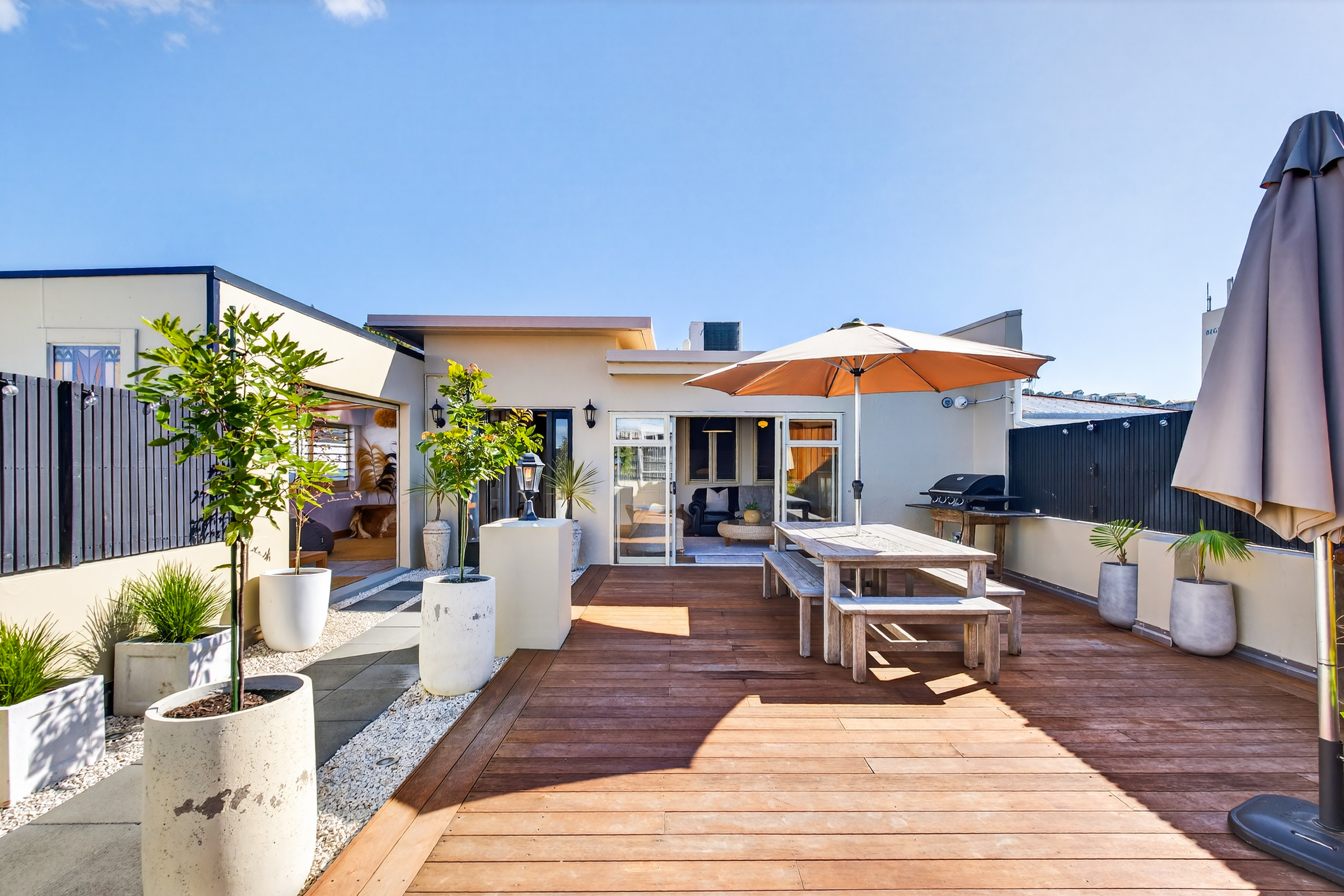  Timeless Art Deco Apartment with City Parking - 物件實景