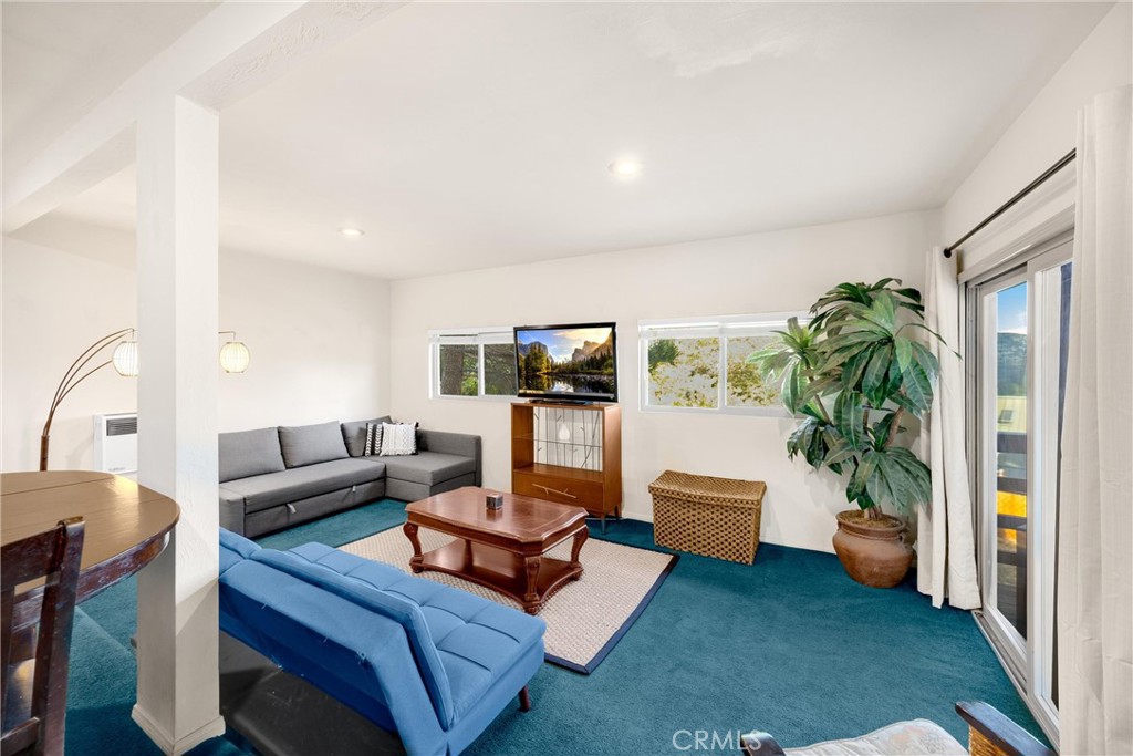 Wrightwood, California, 92397, United States, 5 Bedrooms Bedrooms, ,3 BathroomsBathrooms,Residential,For Sale,1975800