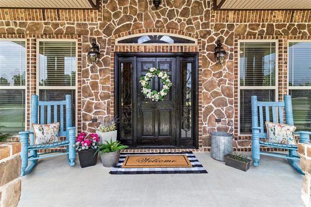 Orange, Texas, 77630, United States, 4 Bedrooms Bedrooms, ,3 BathroomsBathrooms,Residential,For Sale,1896582