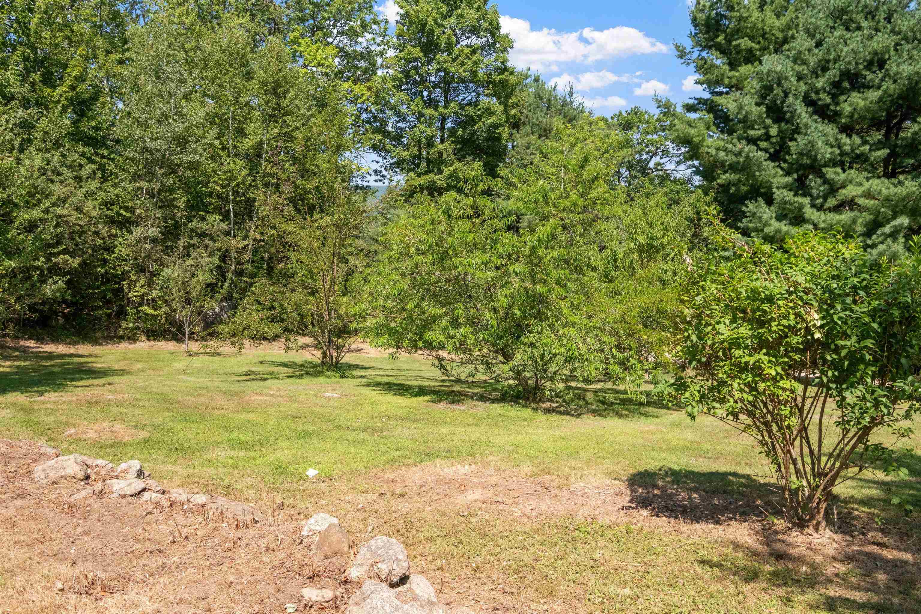 Bradford, New Hampshire, 03221, United States, 4 Bedrooms Bedrooms, ,1 BathroomBathrooms,Residential,For Sale,1924842
