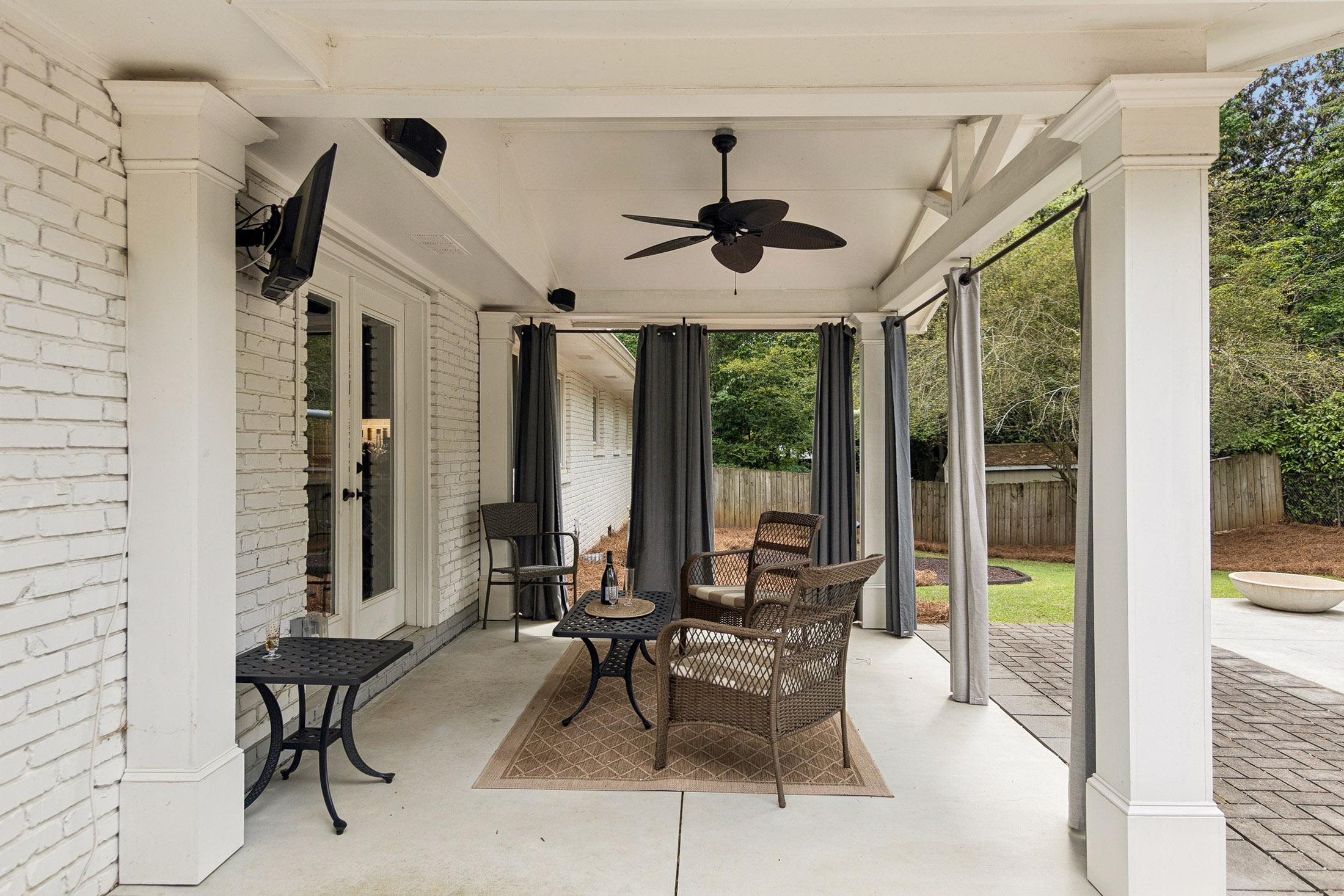  Updated Mid-Century Modern in Dunwoody North Driving Club - 物件實景