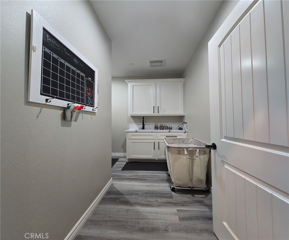 Apple Valley, California, 92308, United States, 4 Bedrooms Bedrooms, ,3 BathroomsBathrooms,Residential,For Sale,2000877