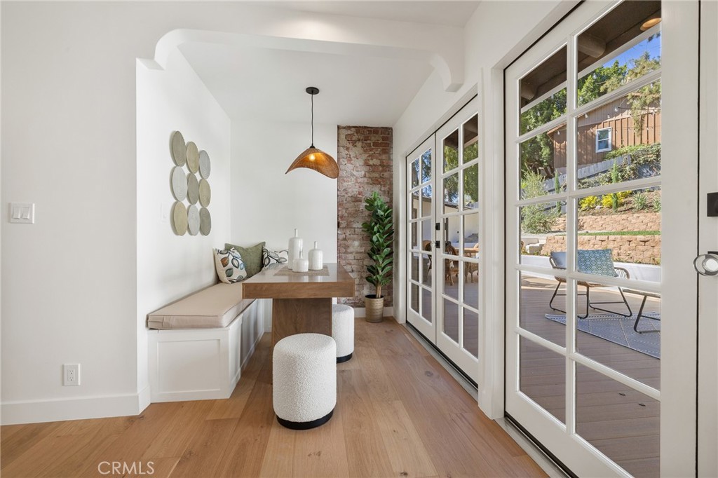 Pasadena, California, 91105, United States, 3 Bedrooms Bedrooms, ,3 BathroomsBathrooms,Residential,For Sale,1941593