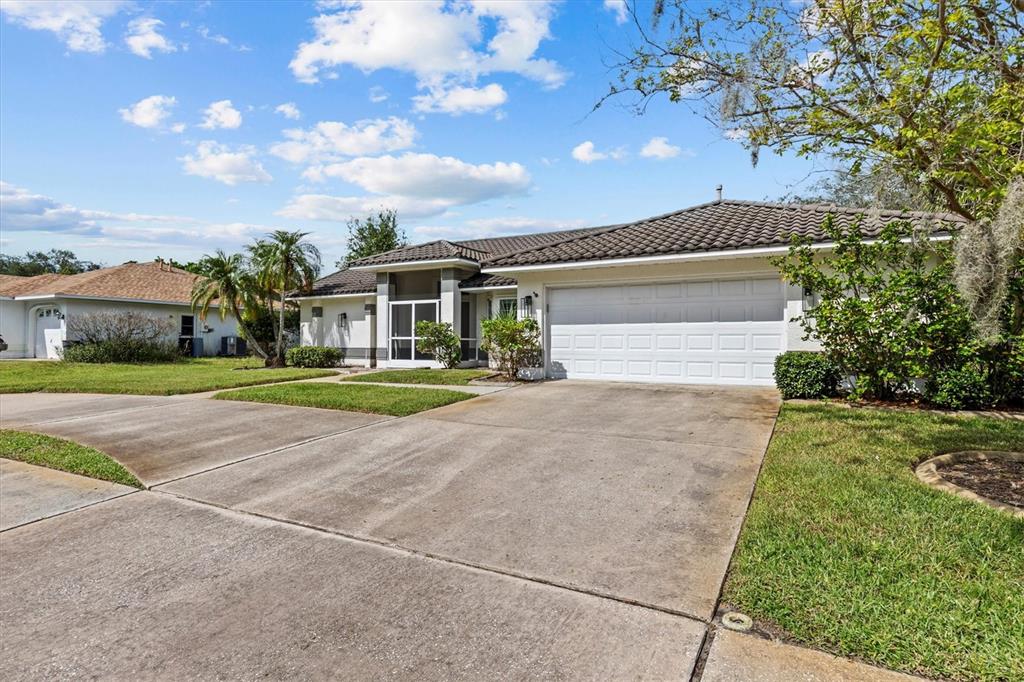 Tarpon Springs, Florida, 34689, United States, 3 Bedrooms Bedrooms, ,2 BathroomsBathrooms,Residential,For Sale,1941814