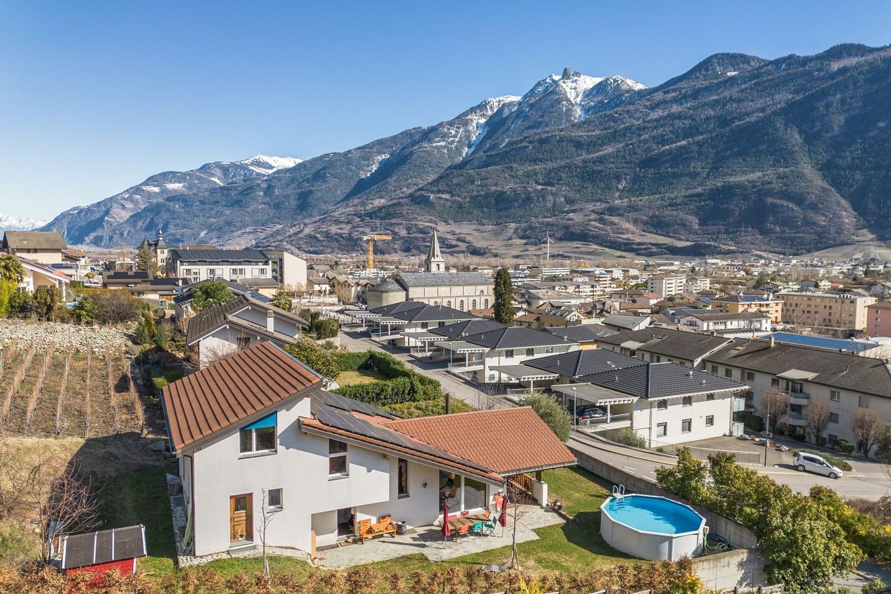  Property in dominant position, quiet and sunny. - 物件實景