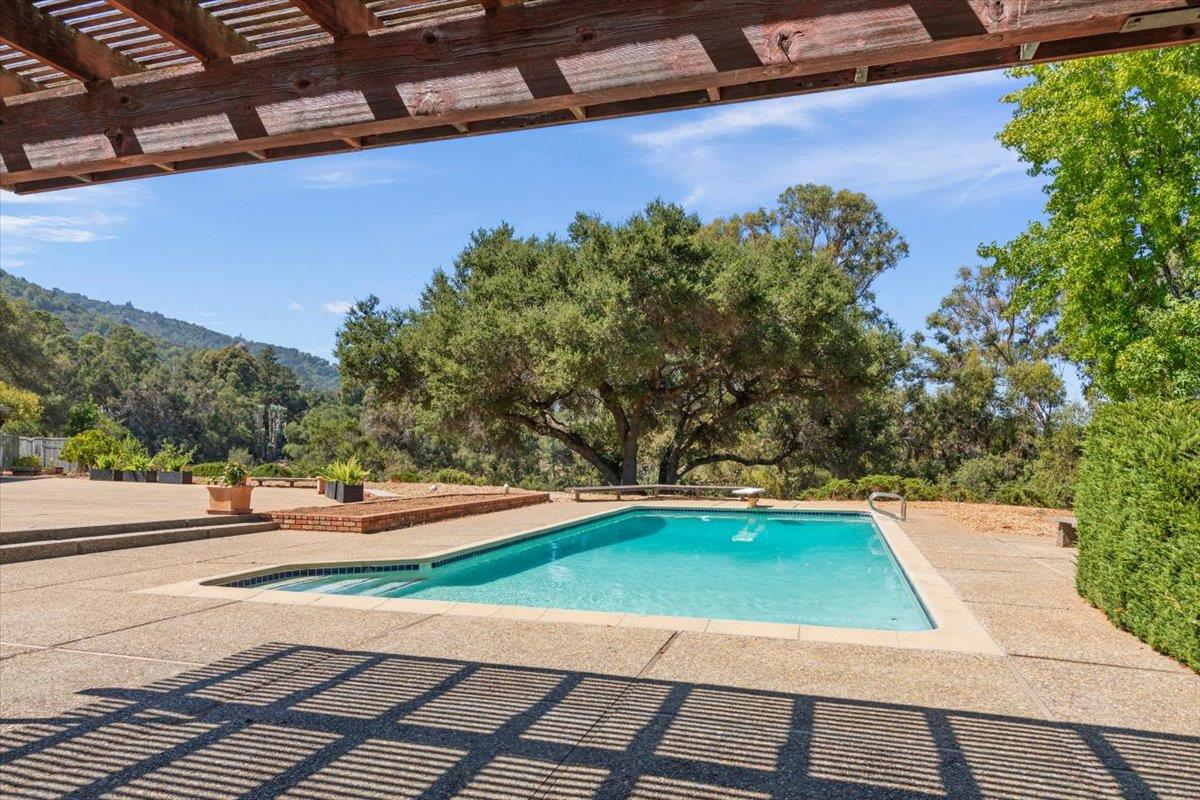Los Gatos, California, 95030, United States, 4 Bedrooms Bedrooms, ,3 BathroomsBathrooms,Residential,For Sale,1941667