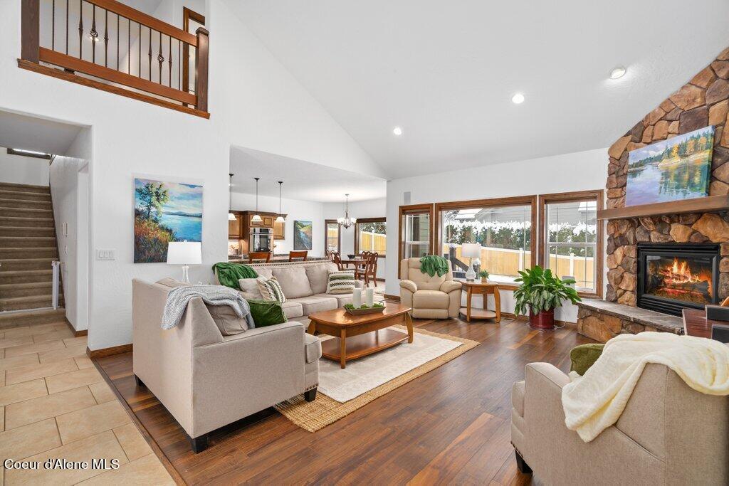 Hayden, Idaho, 83835, United States, 4 Bedrooms Bedrooms, ,3 BathroomsBathrooms,Residential,For Sale,2008091