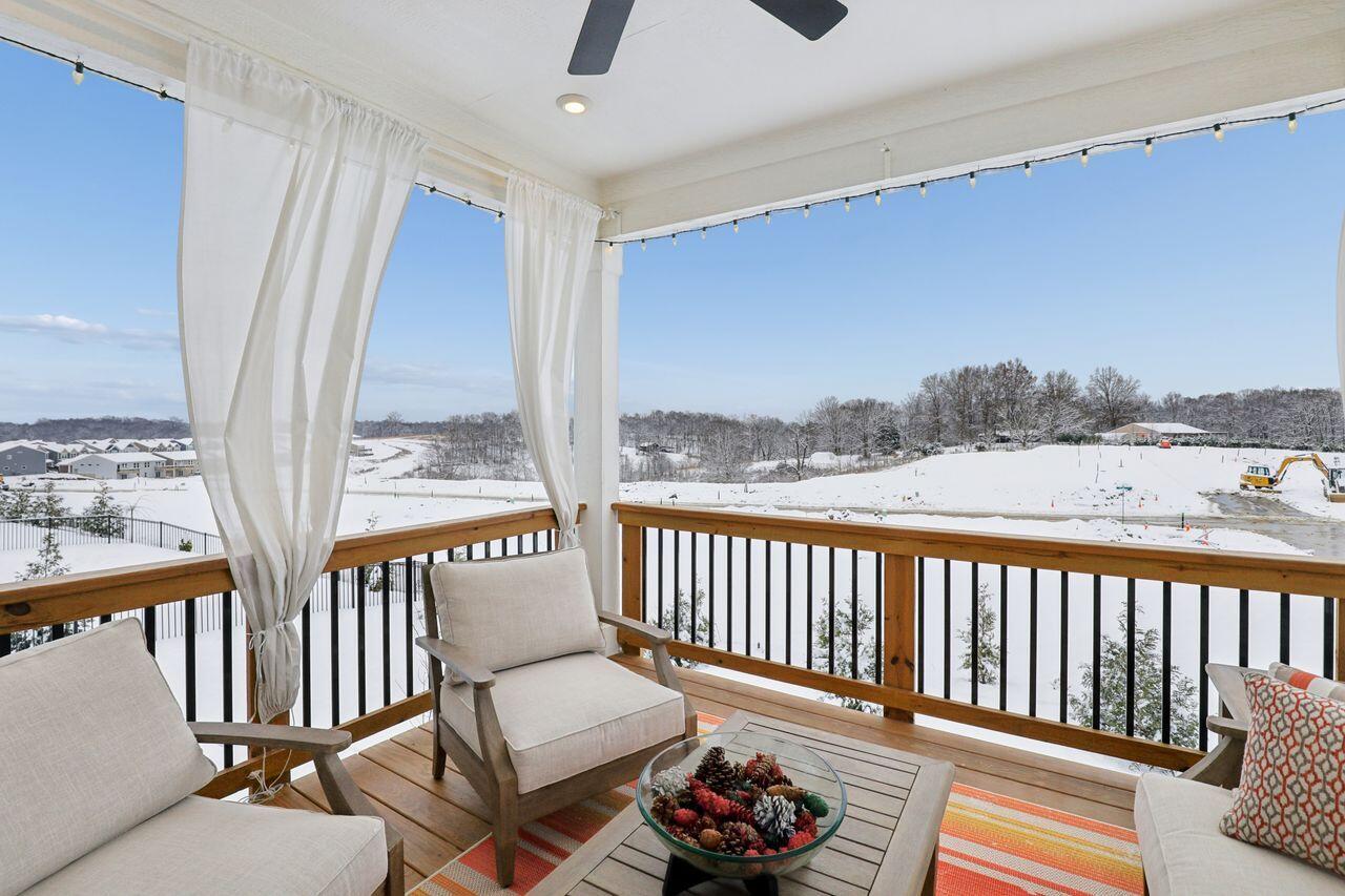 Covington, Kentucky, 41017, United States, 3 Bedrooms Bedrooms, ,3 BathroomsBathrooms,Residential,For Sale,2002248