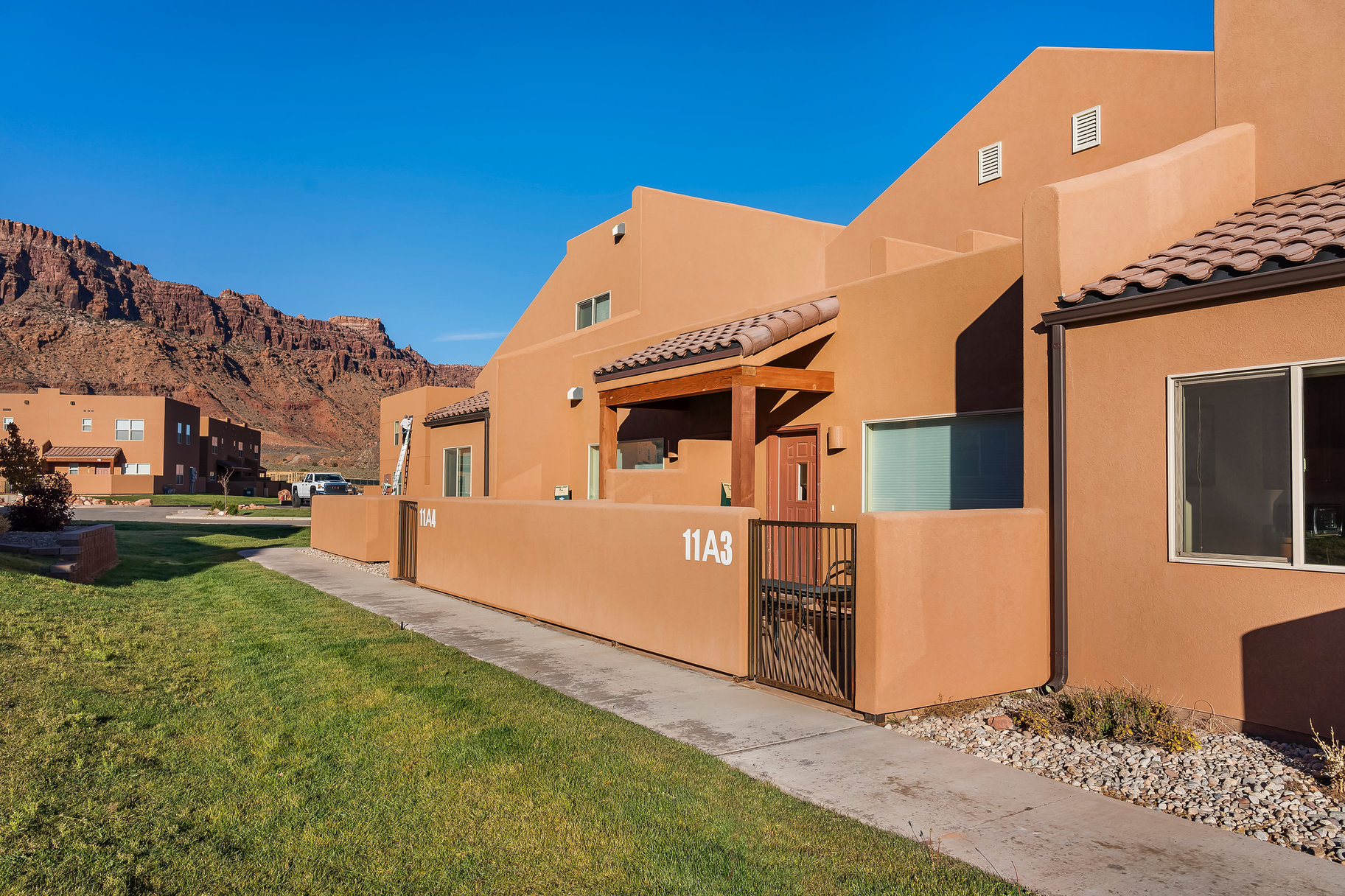  Turn Key Nightly Rental with Pool, Views and Proven Income - 物件實景