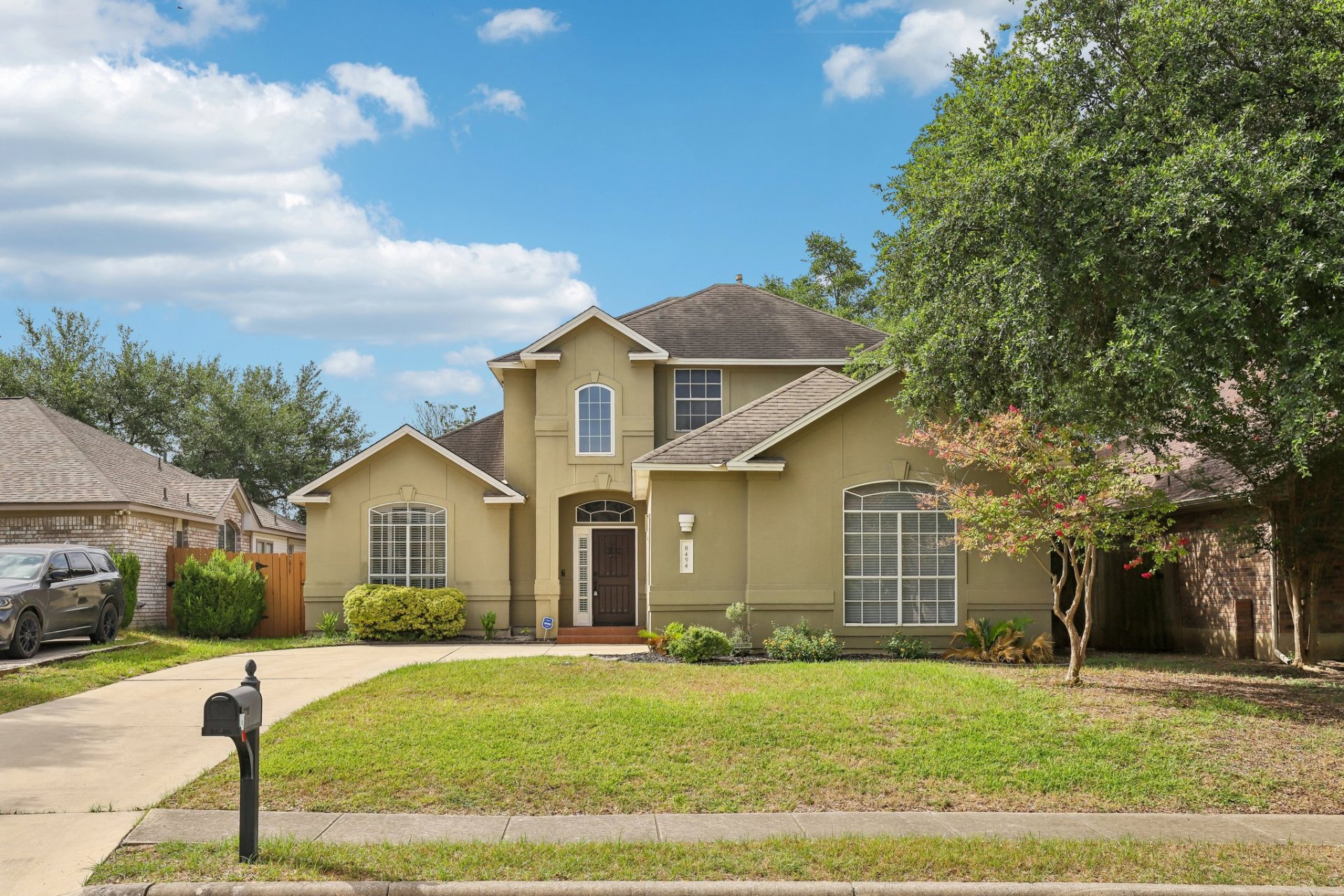 Ulysses , Universal City, TX 78148 #1