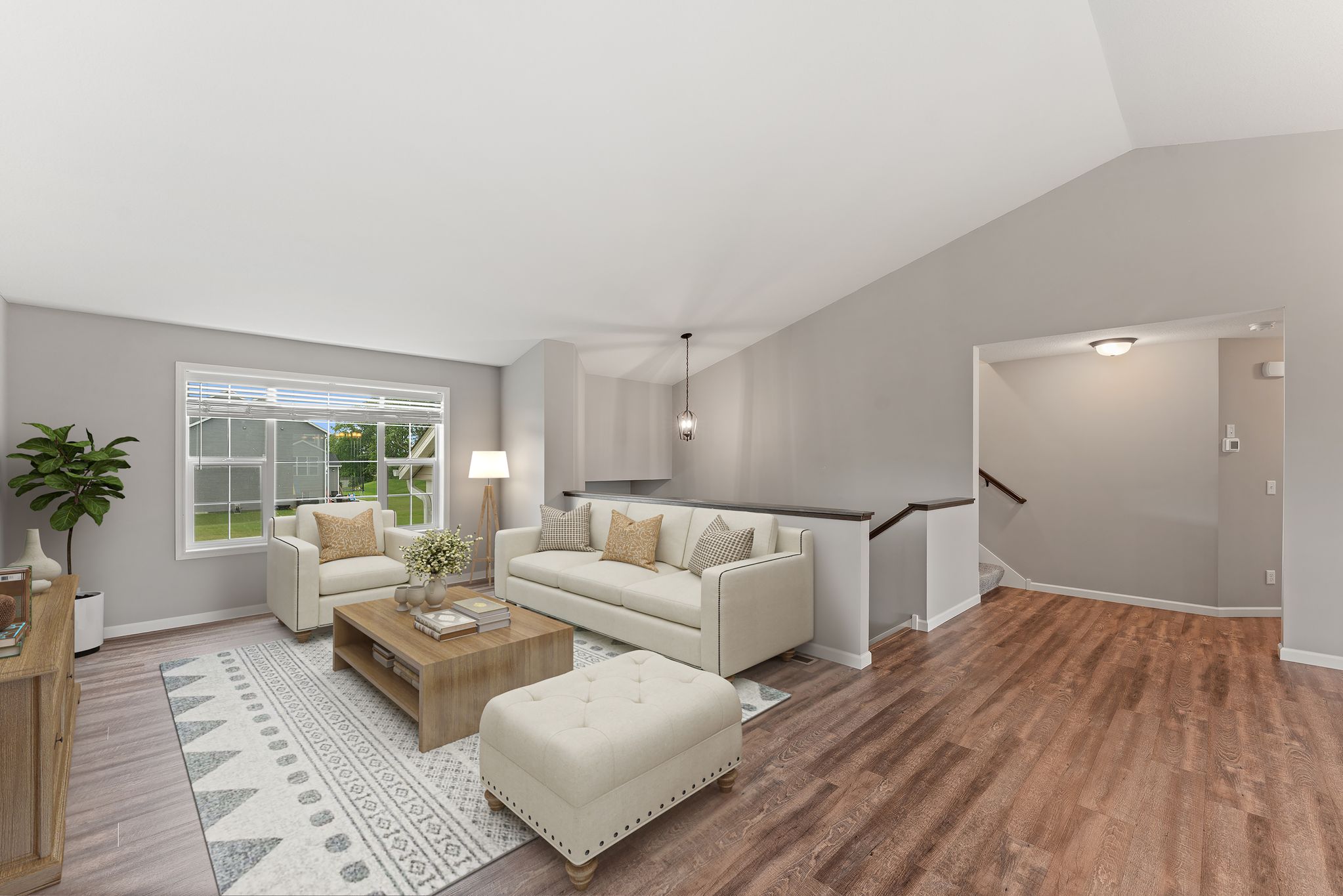  Spacious Walkout Living on a Prime Corner Lot - 物件實景