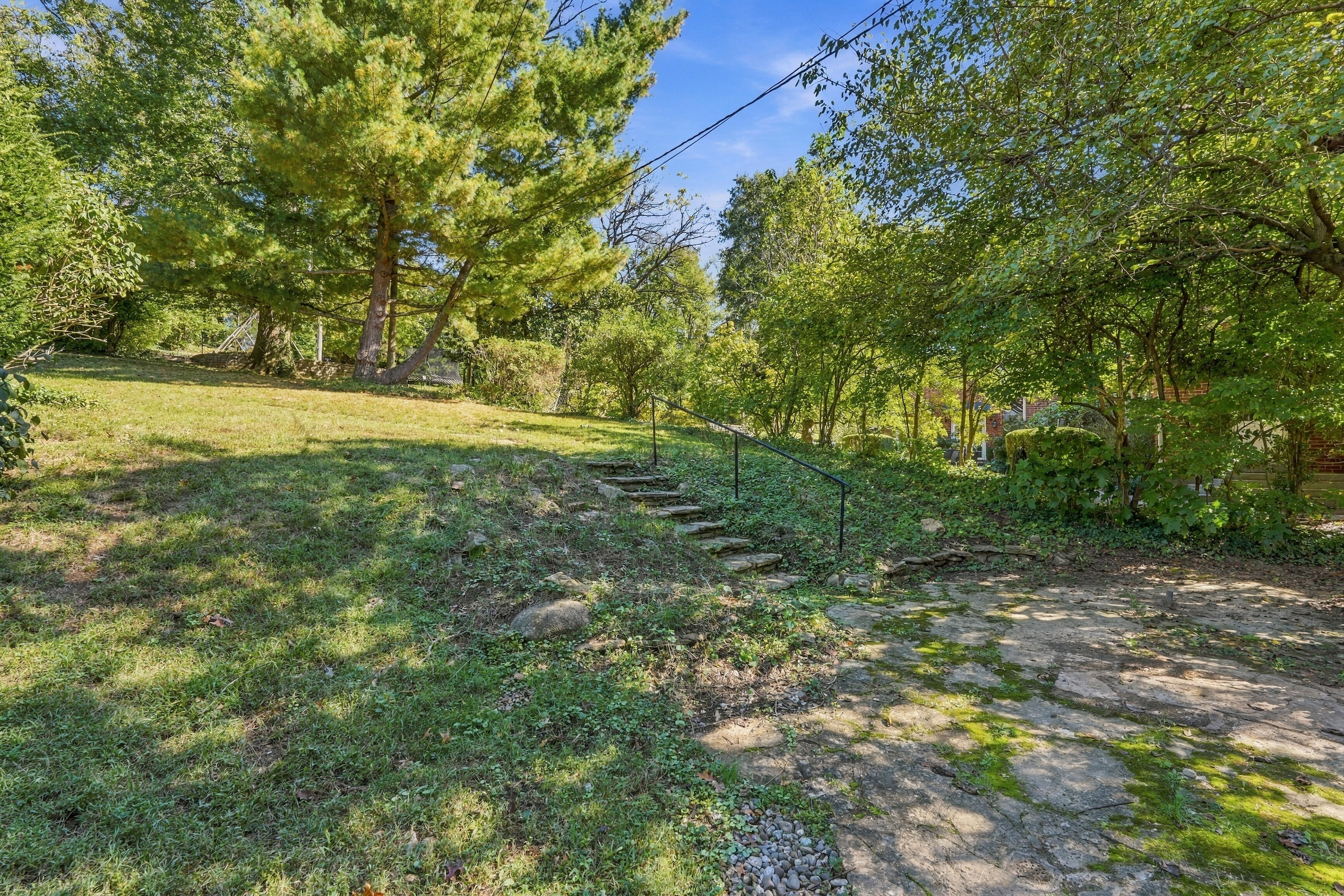  2501 Seneca Valley Road, Louisville, KY 40205 - 物件實景