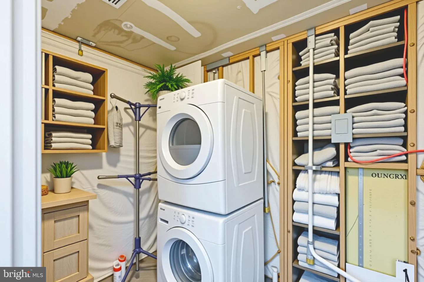 WASHINGTON, District of Columbia, 20019, United States, 3 Bedrooms Bedrooms, ,3 BathroomsBathrooms,Residential,For Sale,1869347