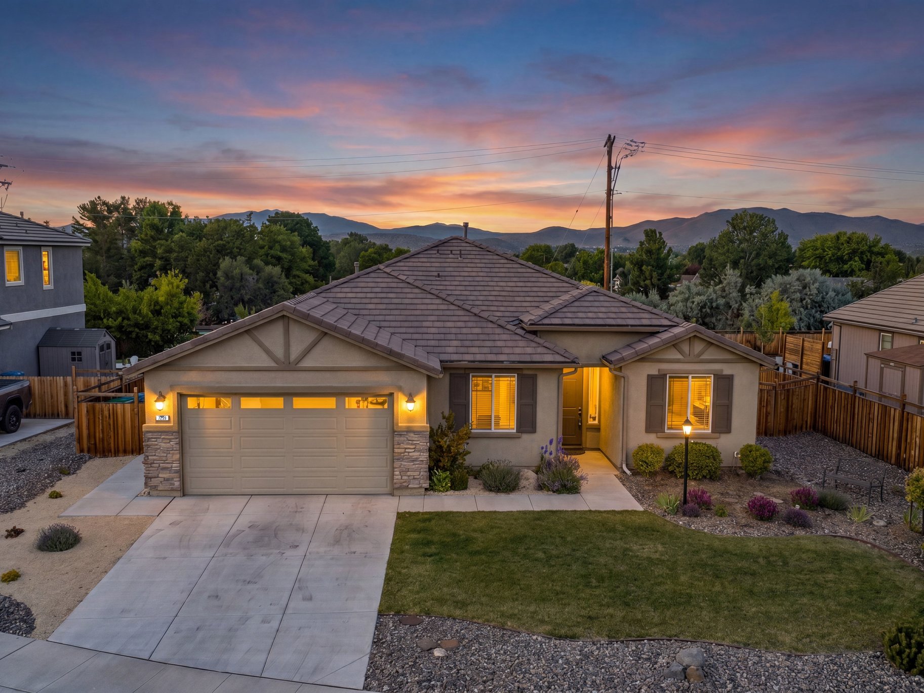  Welcome to 7239 Early Dawn Court, located in desirable Wingfield Springs - 物件實景