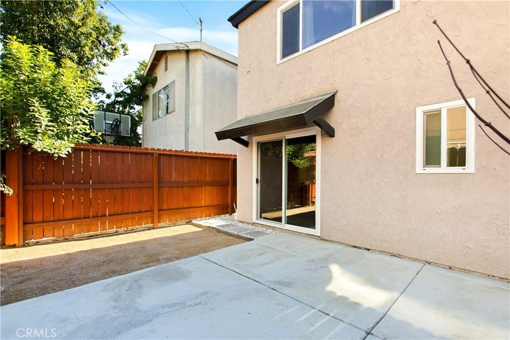 Long Beach, California, 90805, United States, 3 Bedrooms Bedrooms, ,2 BathroomsBathrooms,Residential,For Sale,2011745