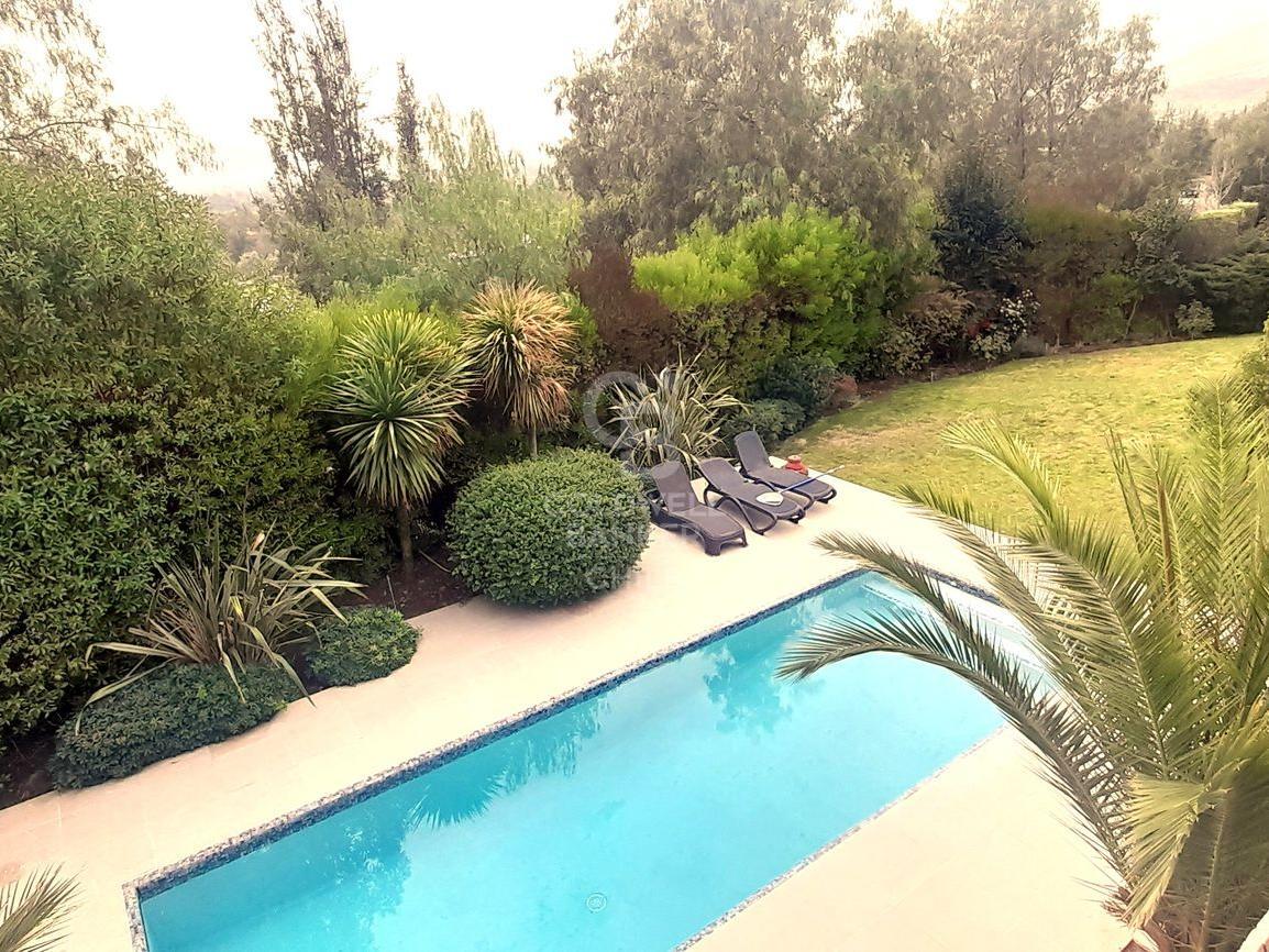 Colina, Chile, 5 Bedrooms Bedrooms, ,4 BathroomsBathrooms,Residential,For Sale,1891486
