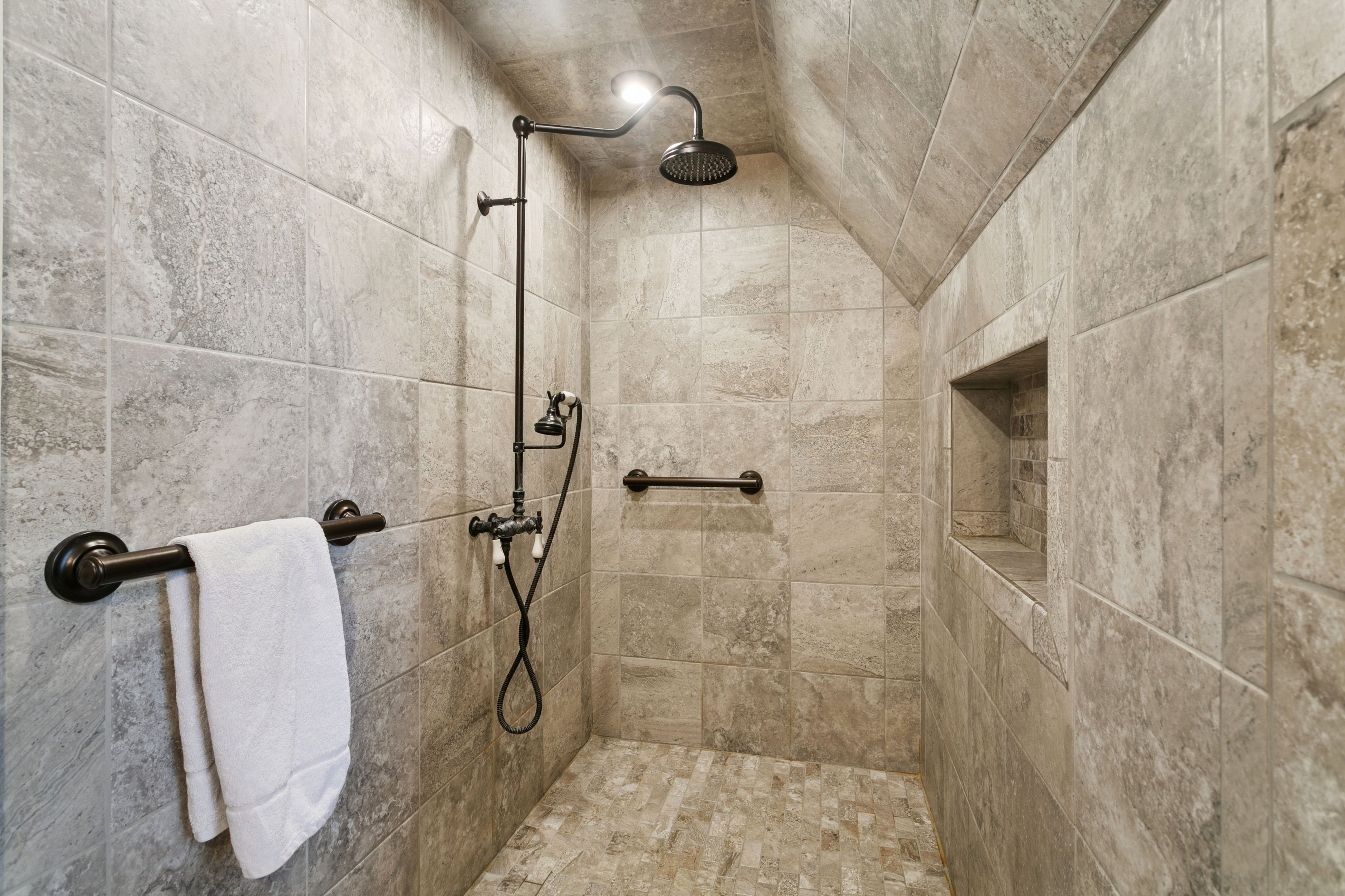  1685 Sweet Hall Road, West Point, VA 23181 - 物件實景