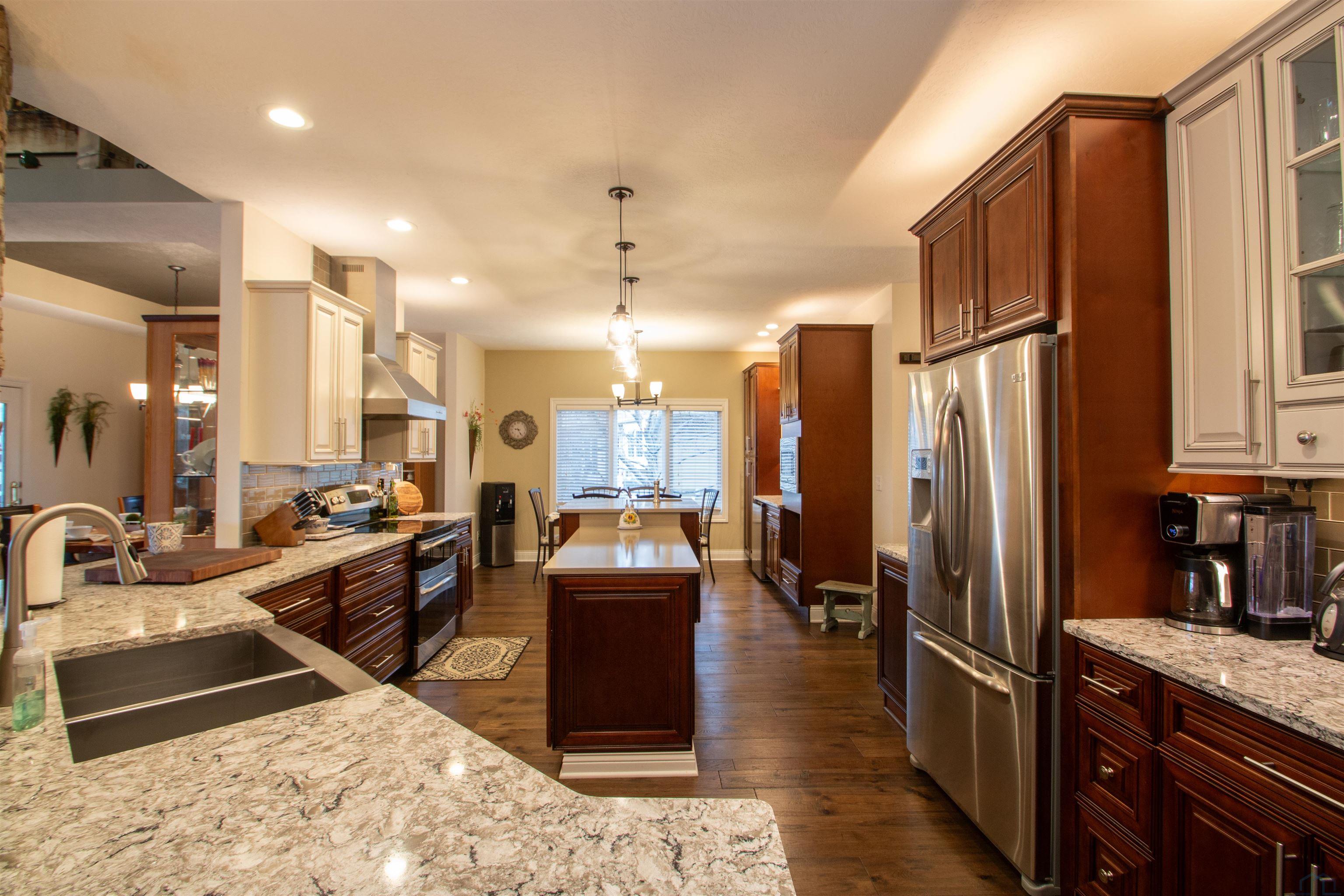 Dakota Dunes, South Dakota, 57049, United States, 3 Bedrooms Bedrooms, ,3 BathroomsBathrooms,Residential,For Sale,2015329