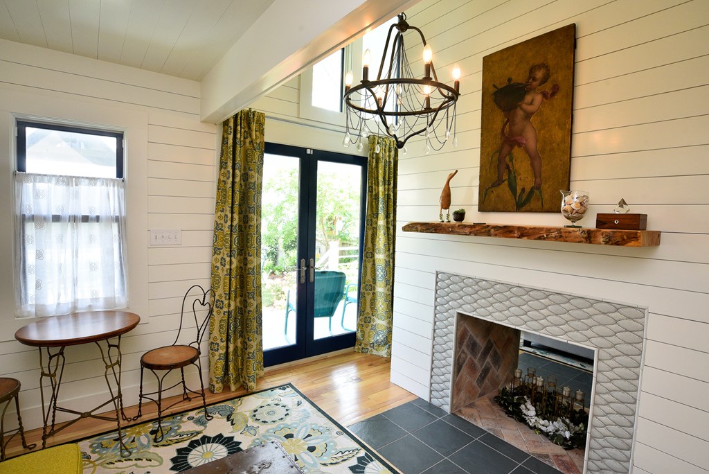 Cape Charles, Virginia, 23310, United States, 3 Bedrooms Bedrooms, ,4 BathroomsBathrooms,Residential,For Sale,1826996