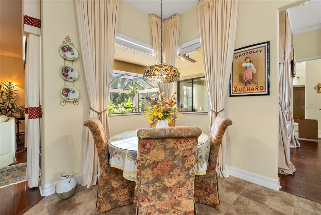Sorrento, Florida, 32776, United States, 4 Bedrooms Bedrooms, ,4 BathroomsBathrooms,Residential,For Sale,1890904