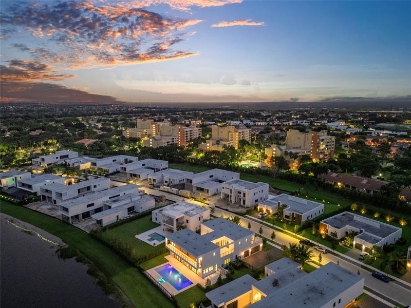 Weston, Florida, 33326, United States, 5 Bedrooms Bedrooms, ,10 BathroomsBathrooms,Residential,For Sale,1925286