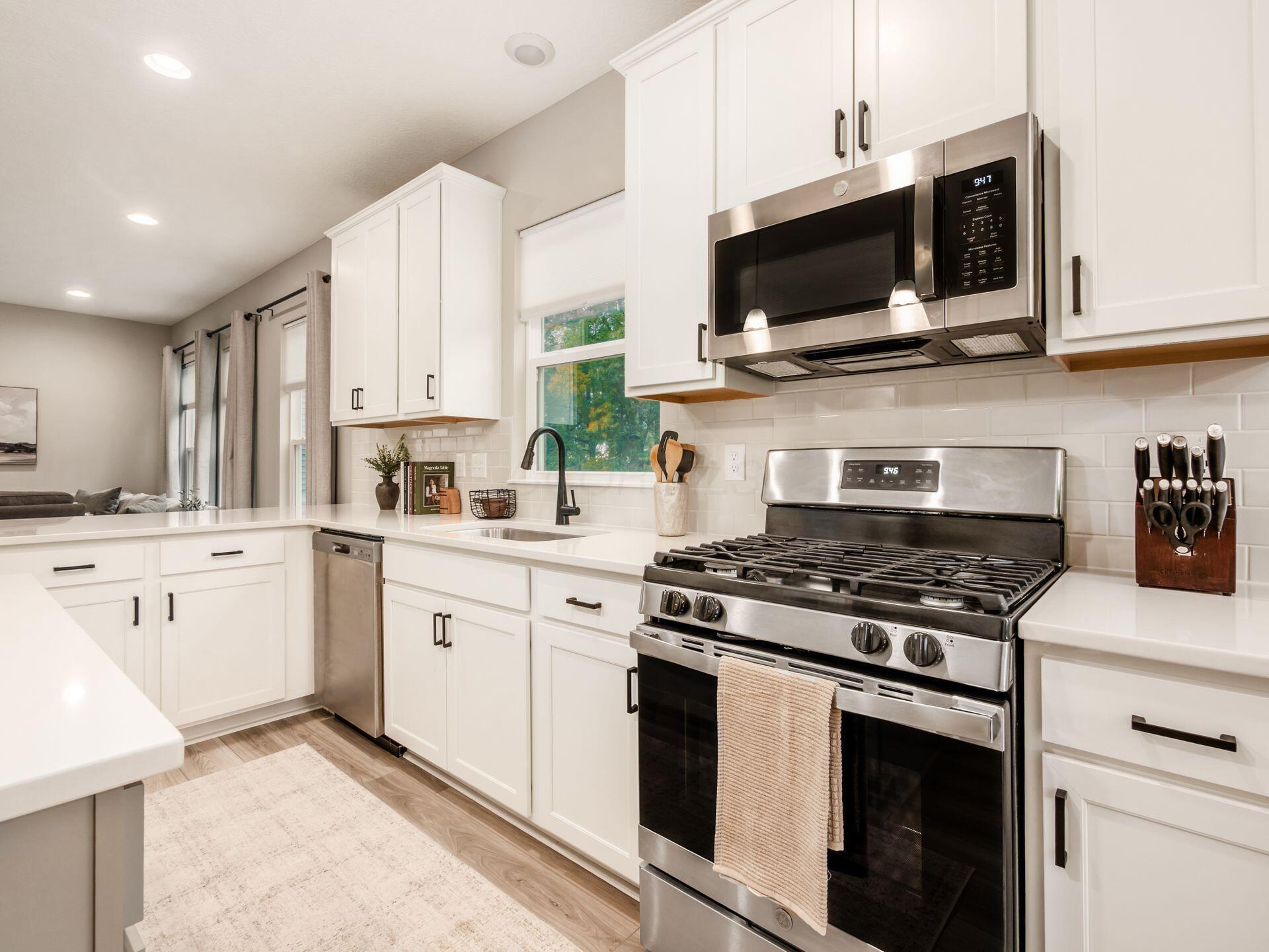 Powell, Ohio, 43065, United States, 3 Bedrooms Bedrooms, ,3 BathroomsBathrooms,Residential,For Sale,1970894