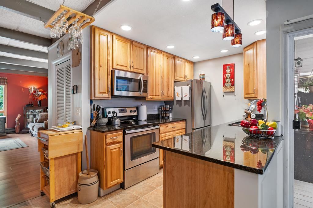 Charlevoix, Michigan, 49720, United States, 3 Bedrooms Bedrooms, ,2 BathroomsBathrooms,Residential,For Sale,1908367