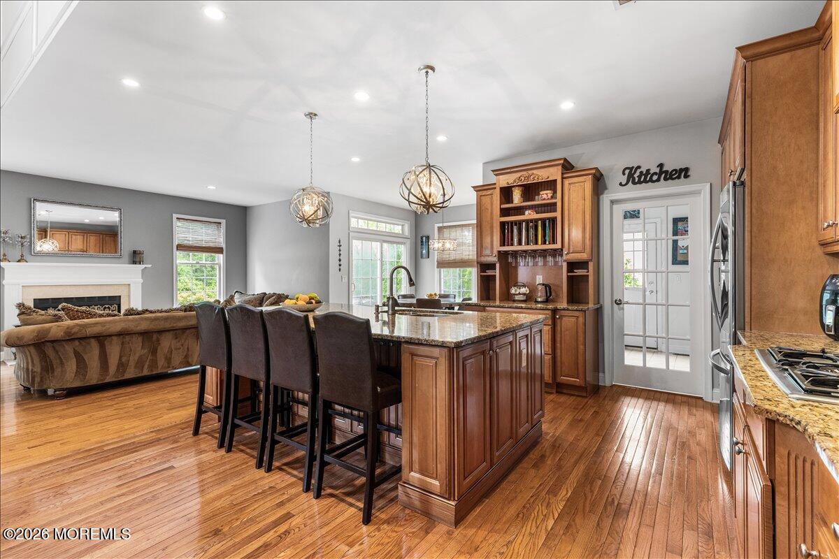 Manalapan, New Jersey, 07726, United States, 4 Bedrooms Bedrooms, ,4 BathroomsBathrooms,Residential,For Sale,2048120