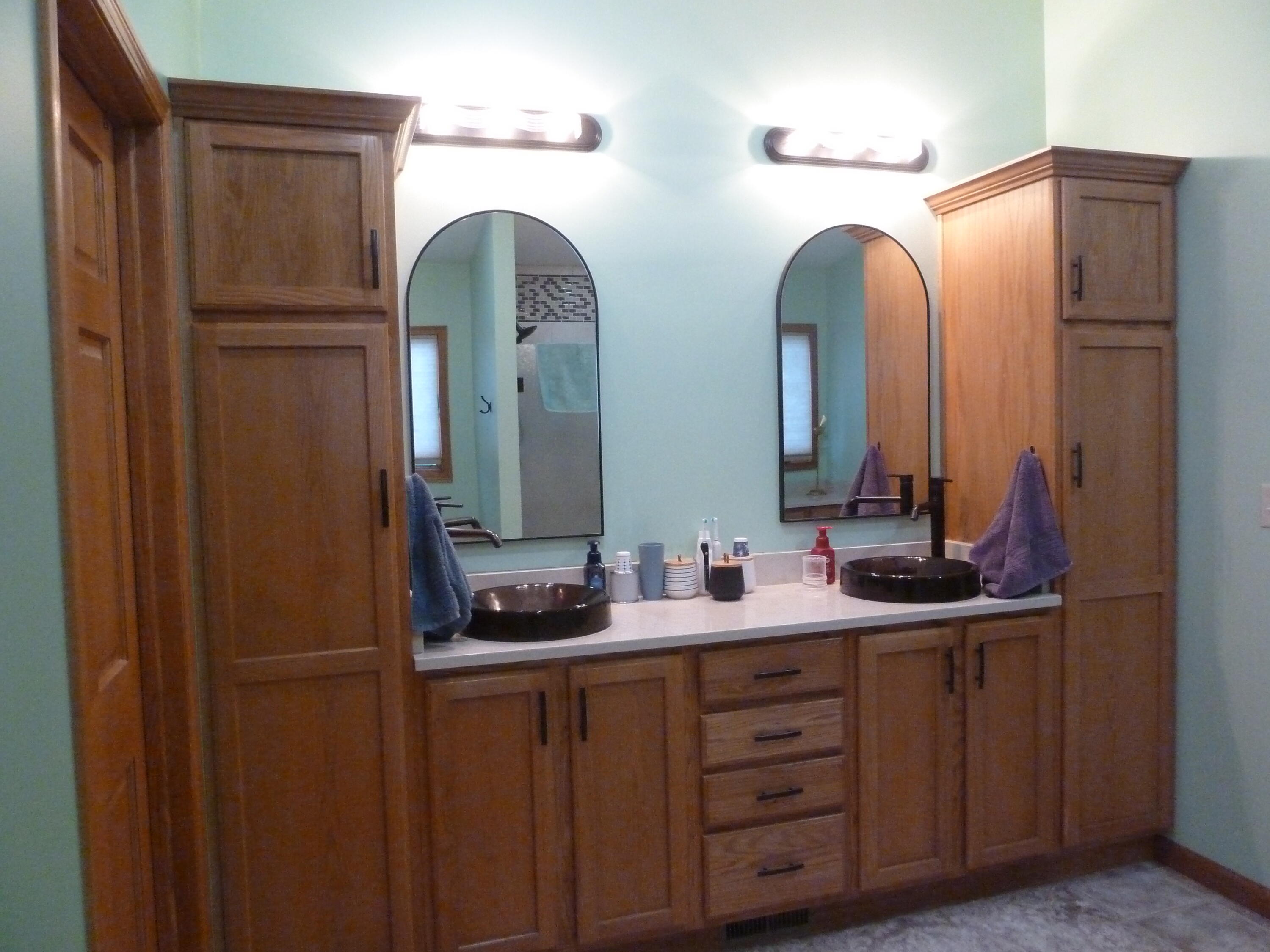 Camden, Michigan, 49232, United States, 5 Bedrooms Bedrooms, ,3 BathroomsBathrooms,Residential,For Sale,1887942