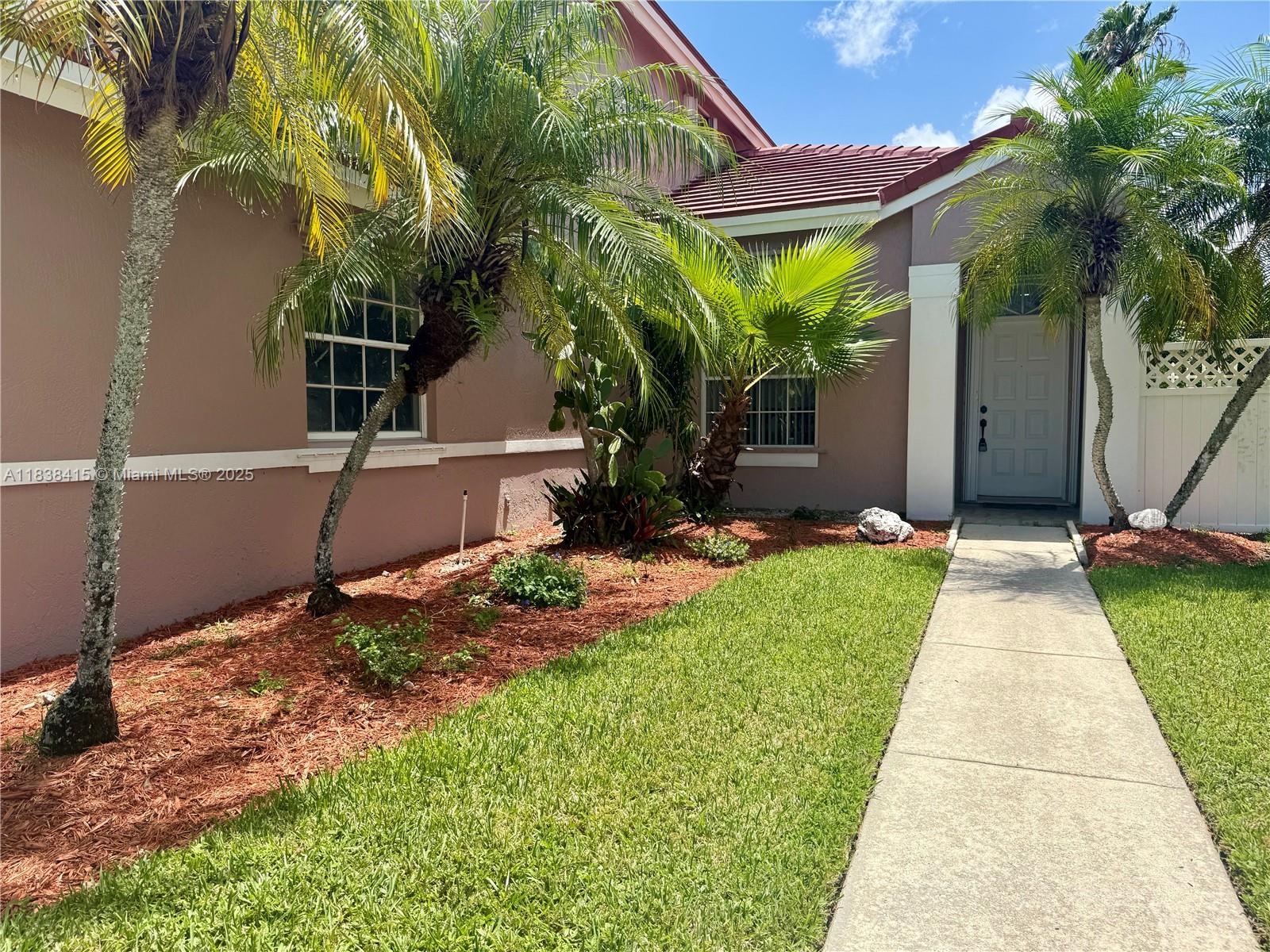 Pembroke Pines, Florida, 33029, United States, 4 Bedrooms Bedrooms, ,3 BathroomsBathrooms,Residential,For Sale,1890530