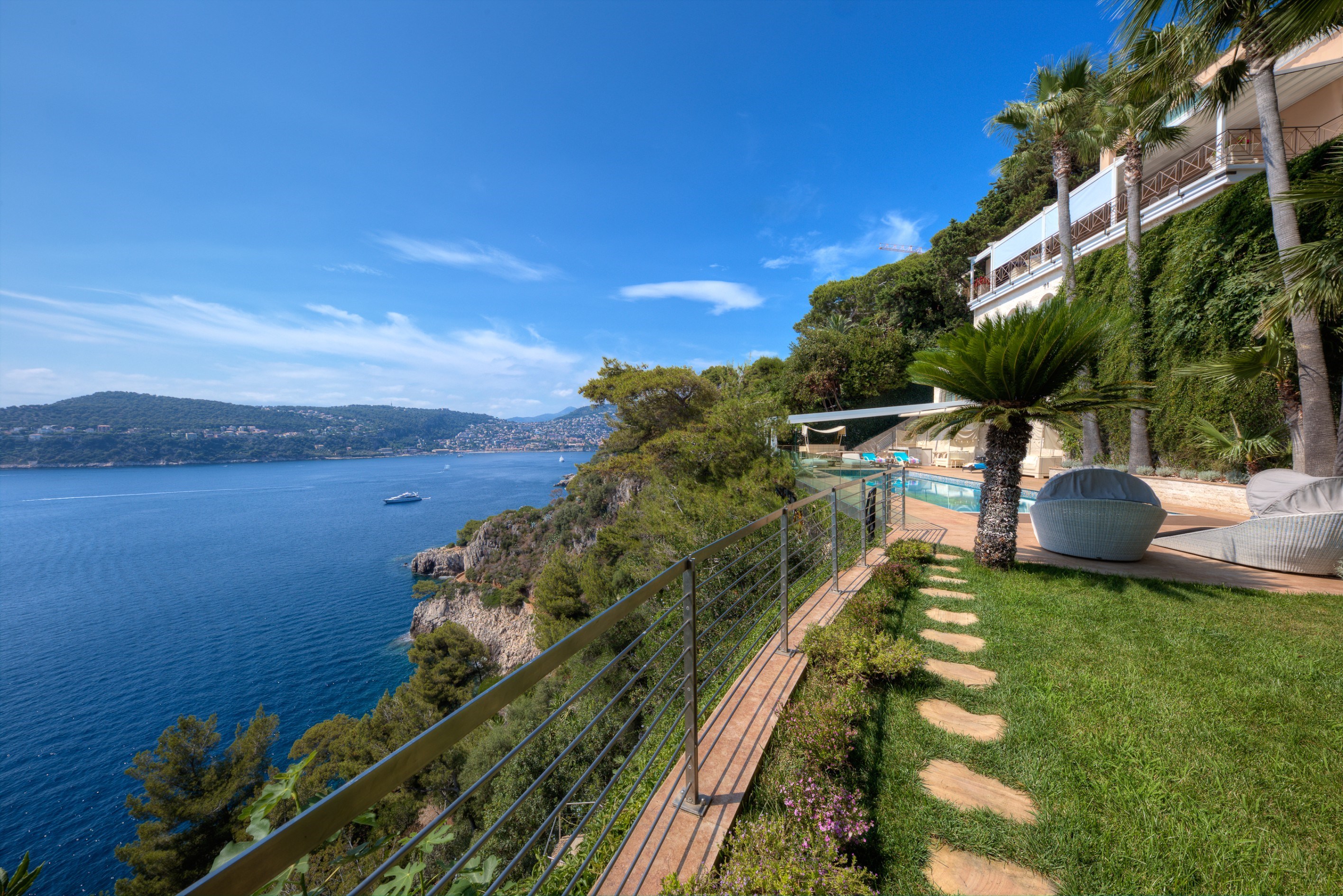  Waterfront luxury villa with panoramic sea views in Saint-Jean-Cap-Ferrat near … - 物件實景