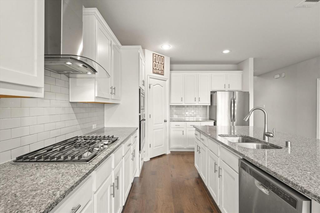 Wylie, Texas, 75098, United States, 4 Bedrooms Bedrooms, ,4 BathroomsBathrooms,Residential,For Sale,1792930