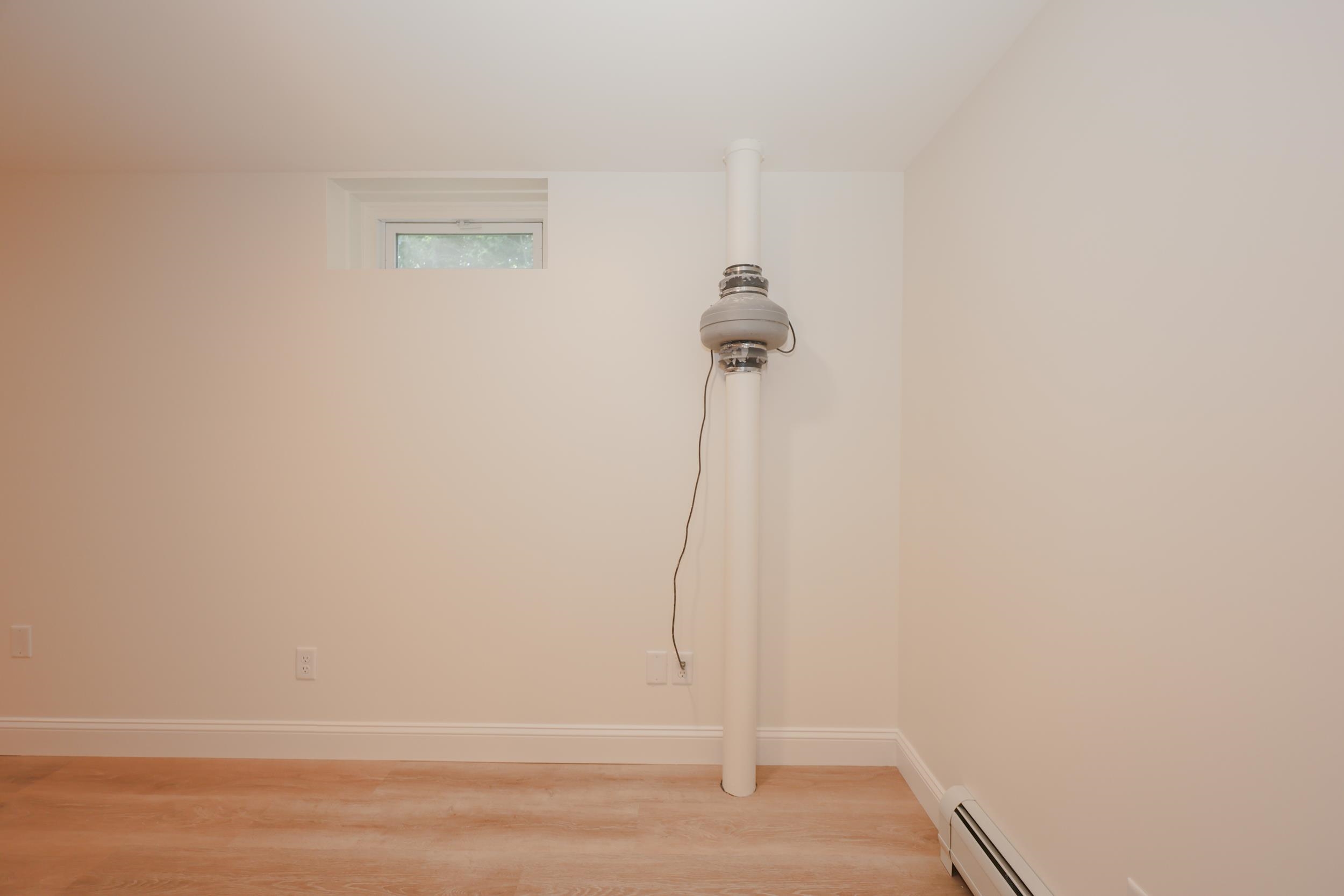 Wilton, New Hampshire, 03086, United States, 3 Bedrooms Bedrooms, ,2 BathroomsBathrooms,Residential,For Sale,1940505