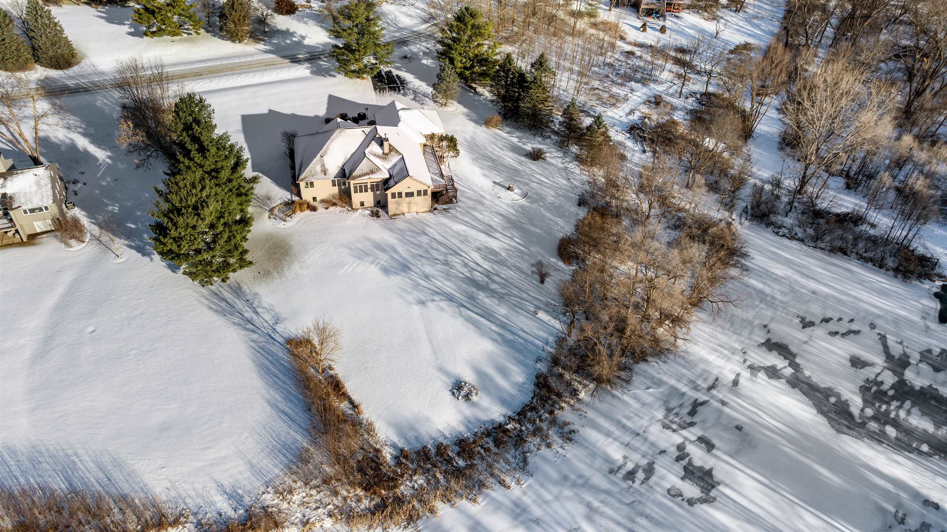 Roscoe, Illinois, 61073, United States, 3 Bedrooms Bedrooms, ,4 BathroomsBathrooms,Residential,For Sale,2011367