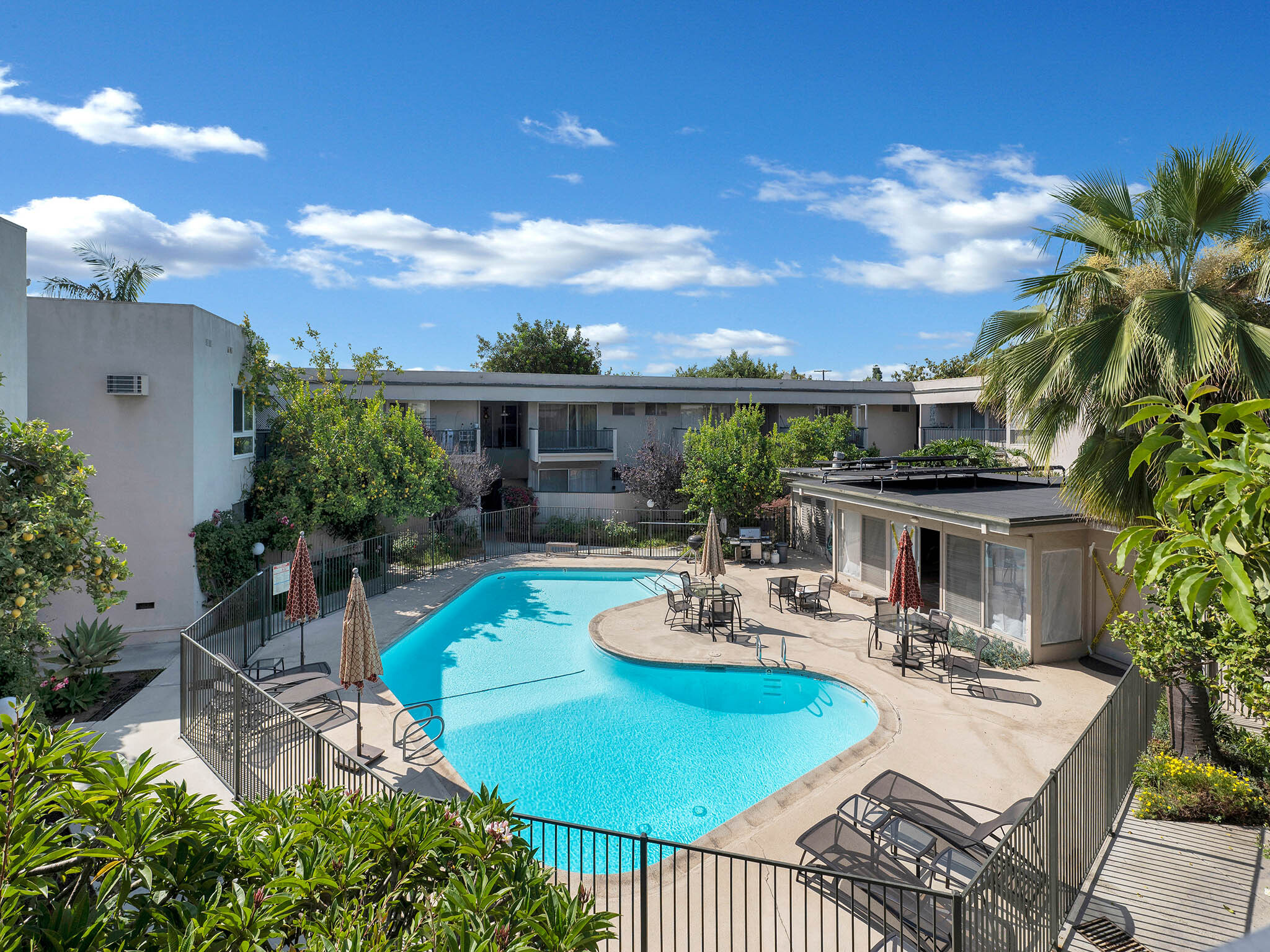  3166 S Sepulveda Blvd - 物件實景