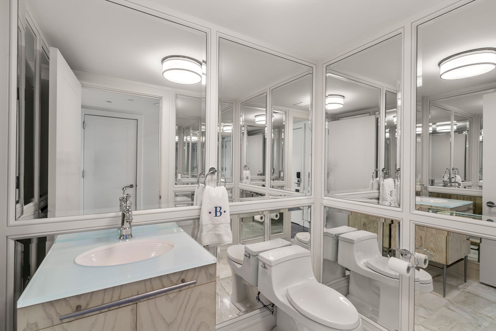 Boston, Massachusetts, 02109, United States, 3 Bedrooms Bedrooms, ,3 BathroomsBathrooms,Residential,For Sale,1847370