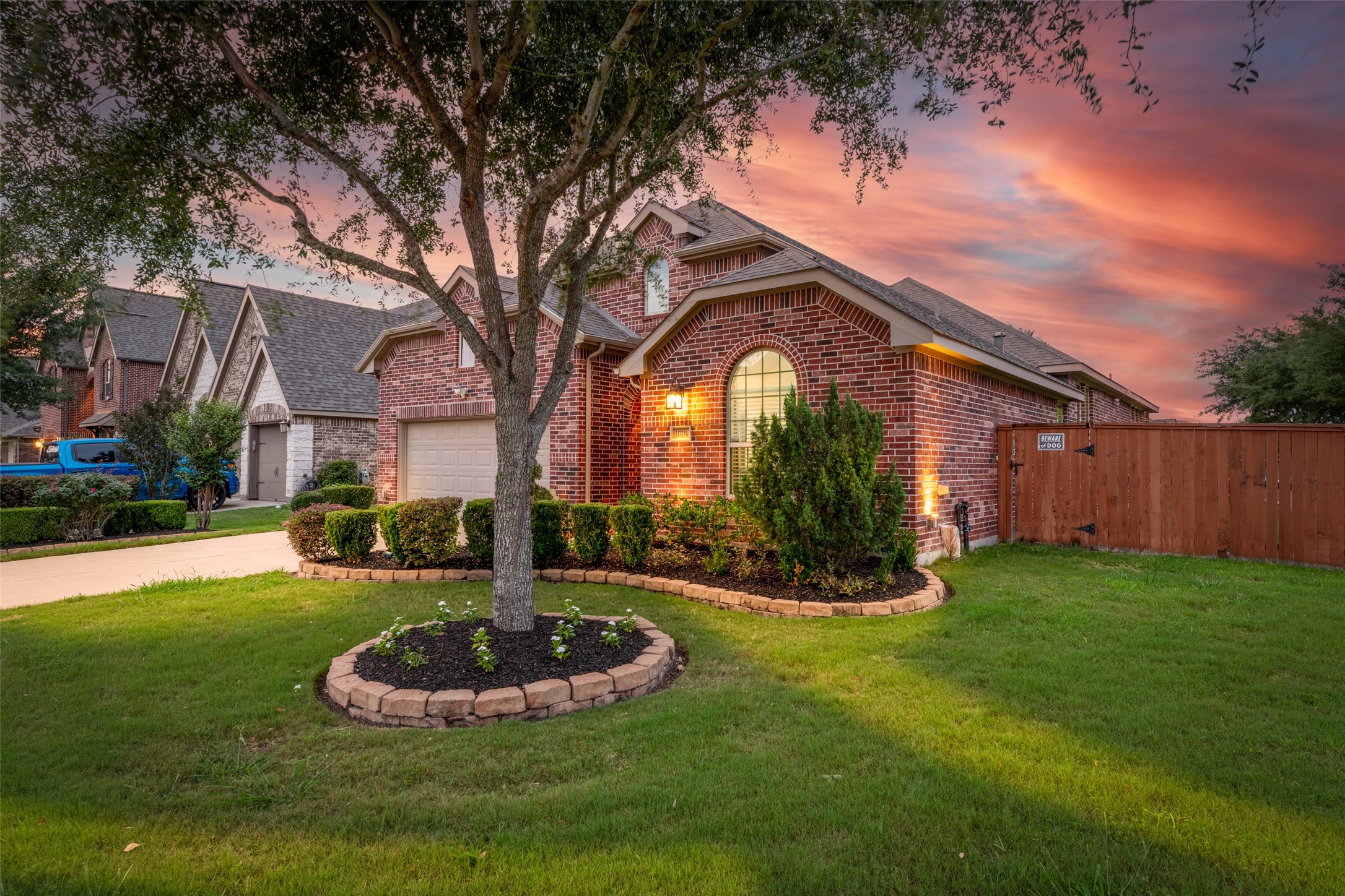 Richmond, Texas, 77407, United States, 4 Bedrooms Bedrooms, ,3 BathroomsBathrooms,Residential,For Sale,1883257