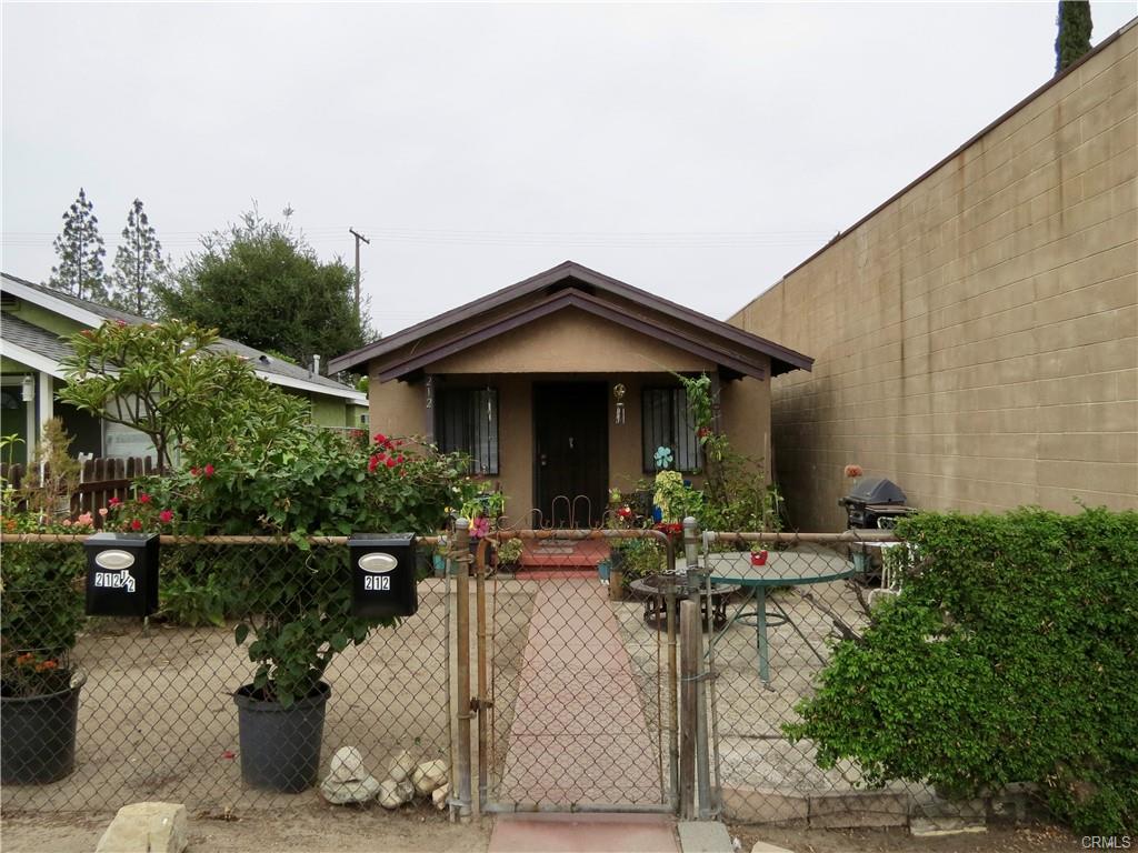 Azusa, California, 91702, United States, 6 Bedrooms Bedrooms, ,Residential,For Sale,2048732